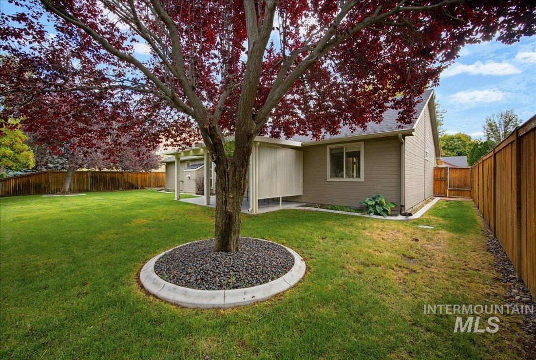4117 N Buckstone Ave, Meridian, Idaho 83646, 3 Bedrooms, 2 Bathrooms, Residential For Sale, Price $575,000,MLS 98992625