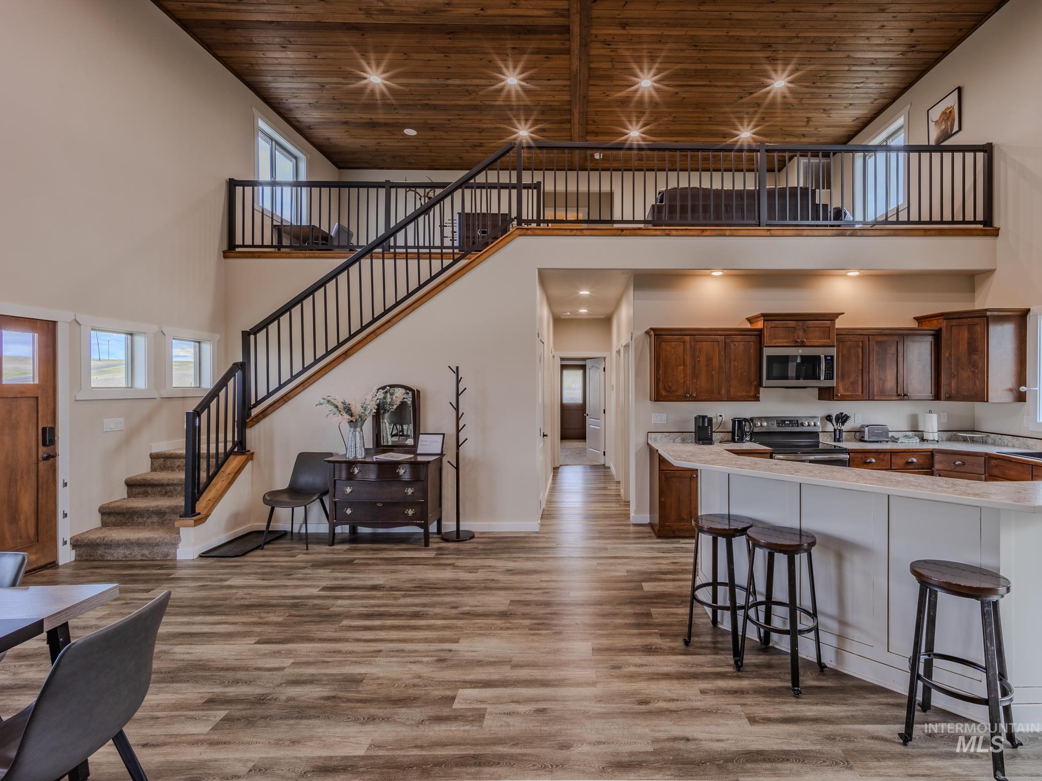 668 Powerline Road, Grangeville, Idaho 83530, 4 Bedrooms, 2.5 Bathrooms, Residential For Sale, Price $649,900, 98992626