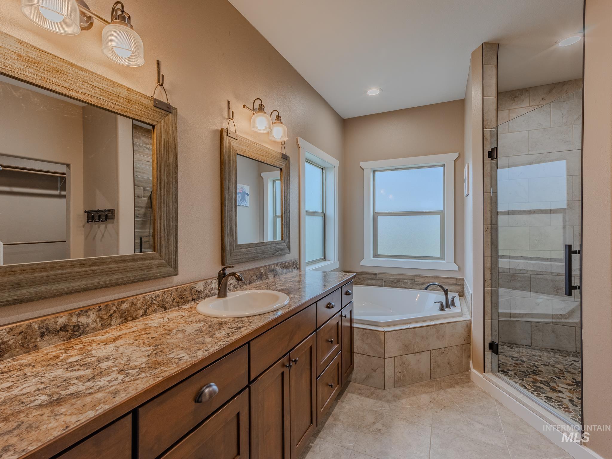 668 Powerline Road, Grangeville, Idaho 83530, 4 Bedrooms, 2.5 Bathrooms, Residential For Sale, Price $649,900, 98992626