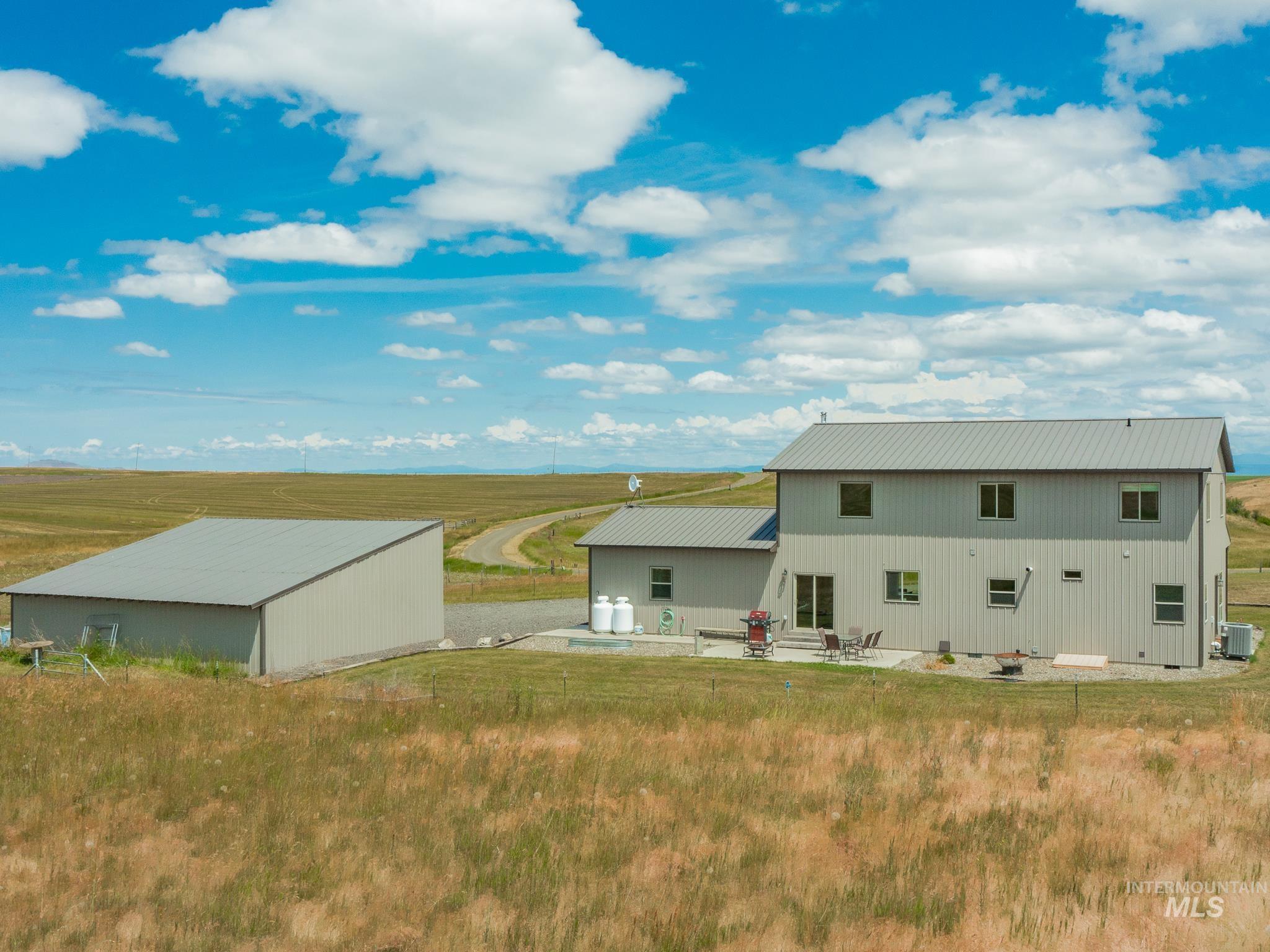 668 Powerline Road, Grangeville, Idaho 83530, 4 Bedrooms, 2.5 Bathrooms, Residential For Sale, Price $649,900, 98992626