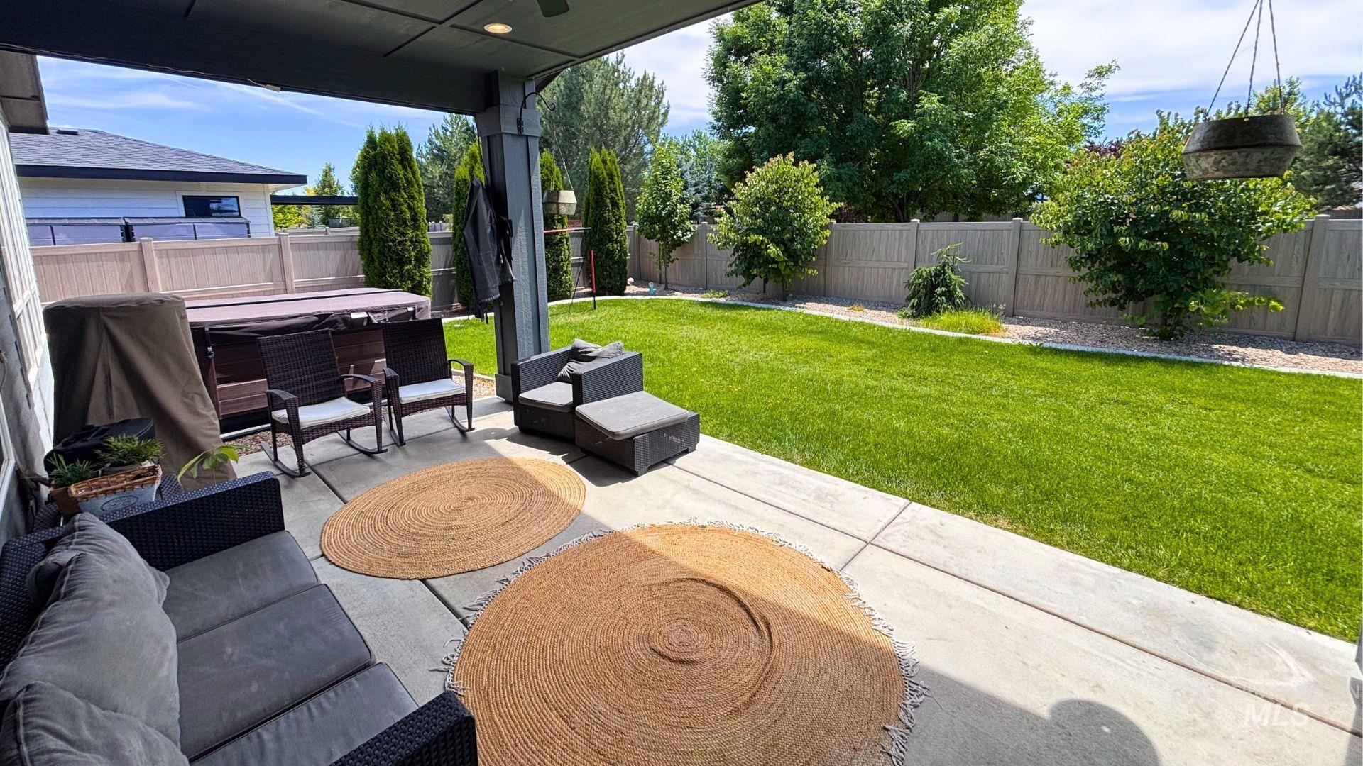 2883 E Mores Trail Dr., Meridian, Idaho 83642, 4 Bedrooms, 2.5 Bathrooms, Residential For Sale, Price $795,000, 98992628