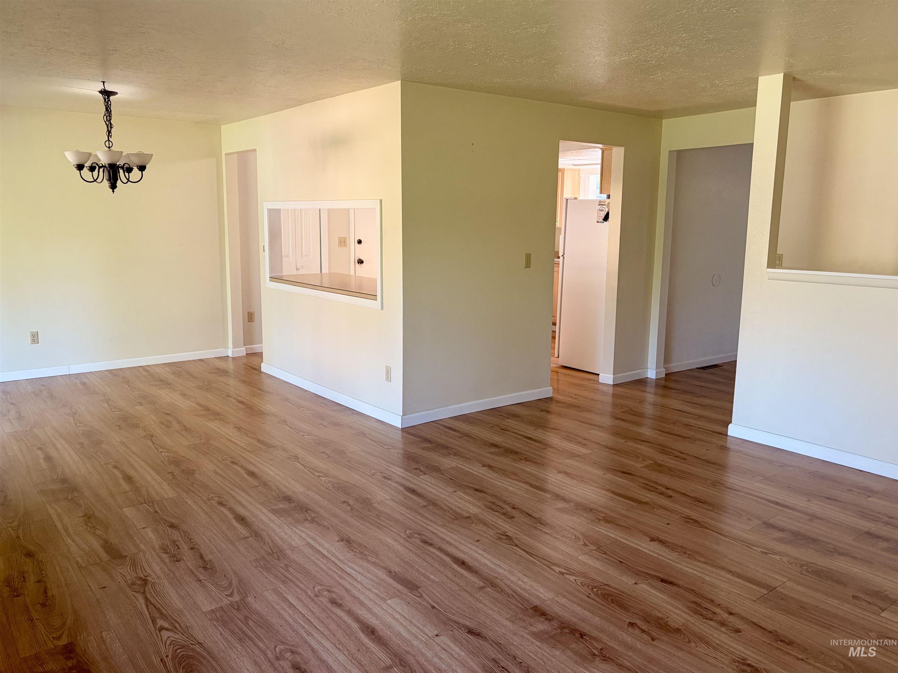 1205 Galena Drive, Twin Falls, Idaho 83301, 5 Bedrooms, 3 Bathrooms, Residential For Sale, Price $399,500,MLS 98992629