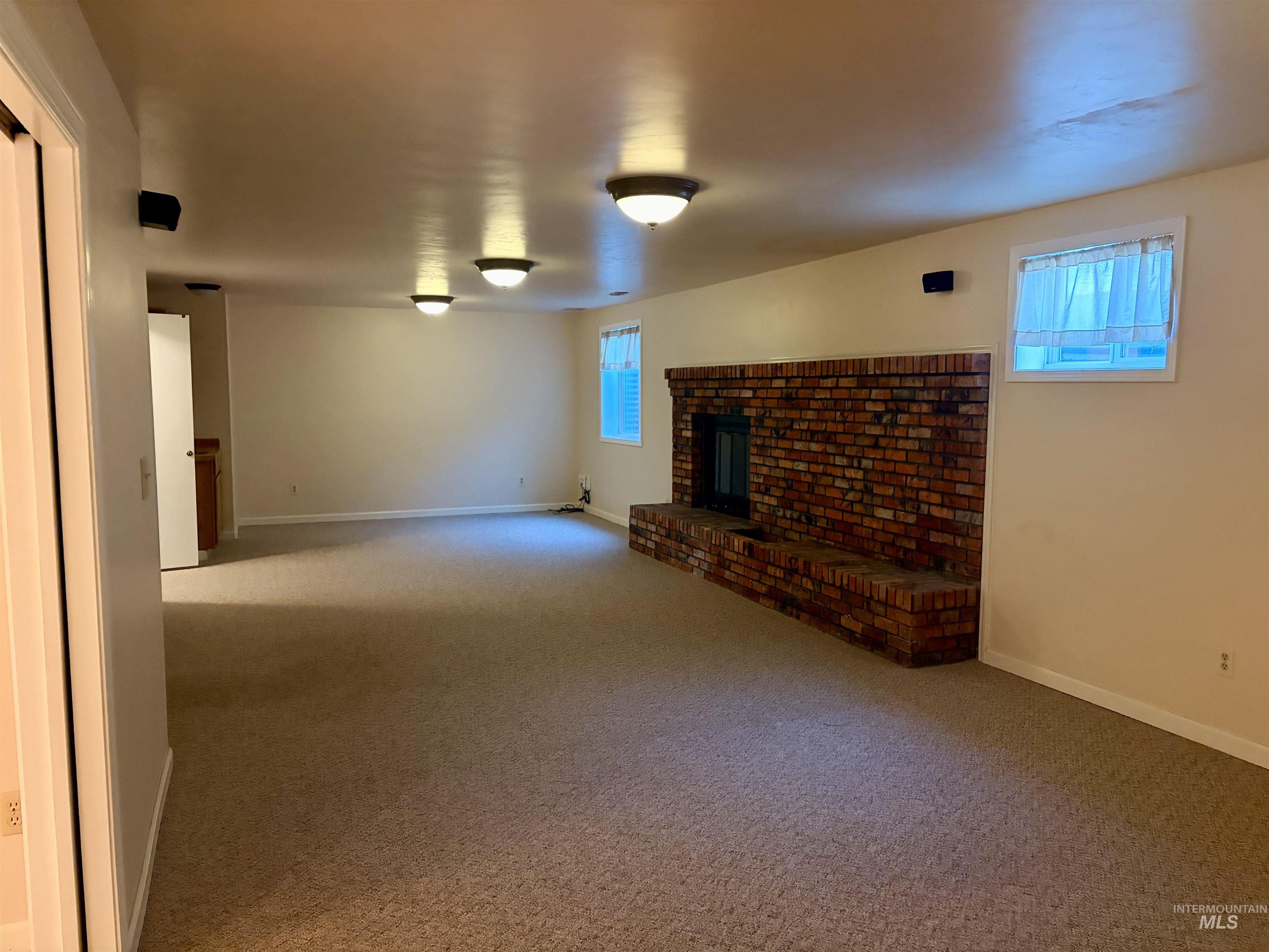 1205 Galena Drive, Twin Falls, Idaho 83301, 5 Bedrooms, 3 Bathrooms, Residential For Sale, Price $399,500,MLS 98992629