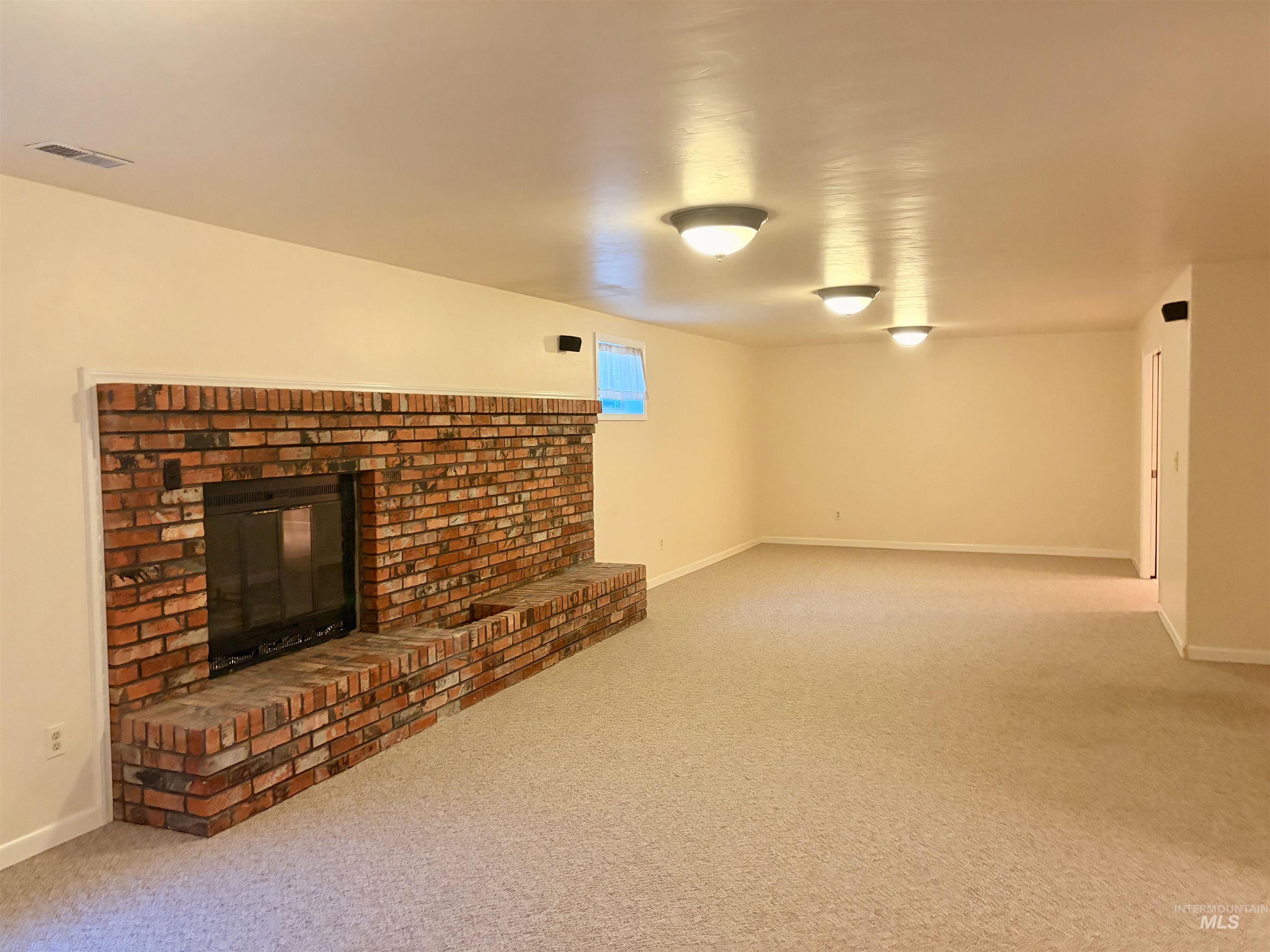 1205 Galena Drive, Twin Falls, Idaho 83301, 5 Bedrooms, 3 Bathrooms, Residential For Sale, Price $399,500,MLS 98992629