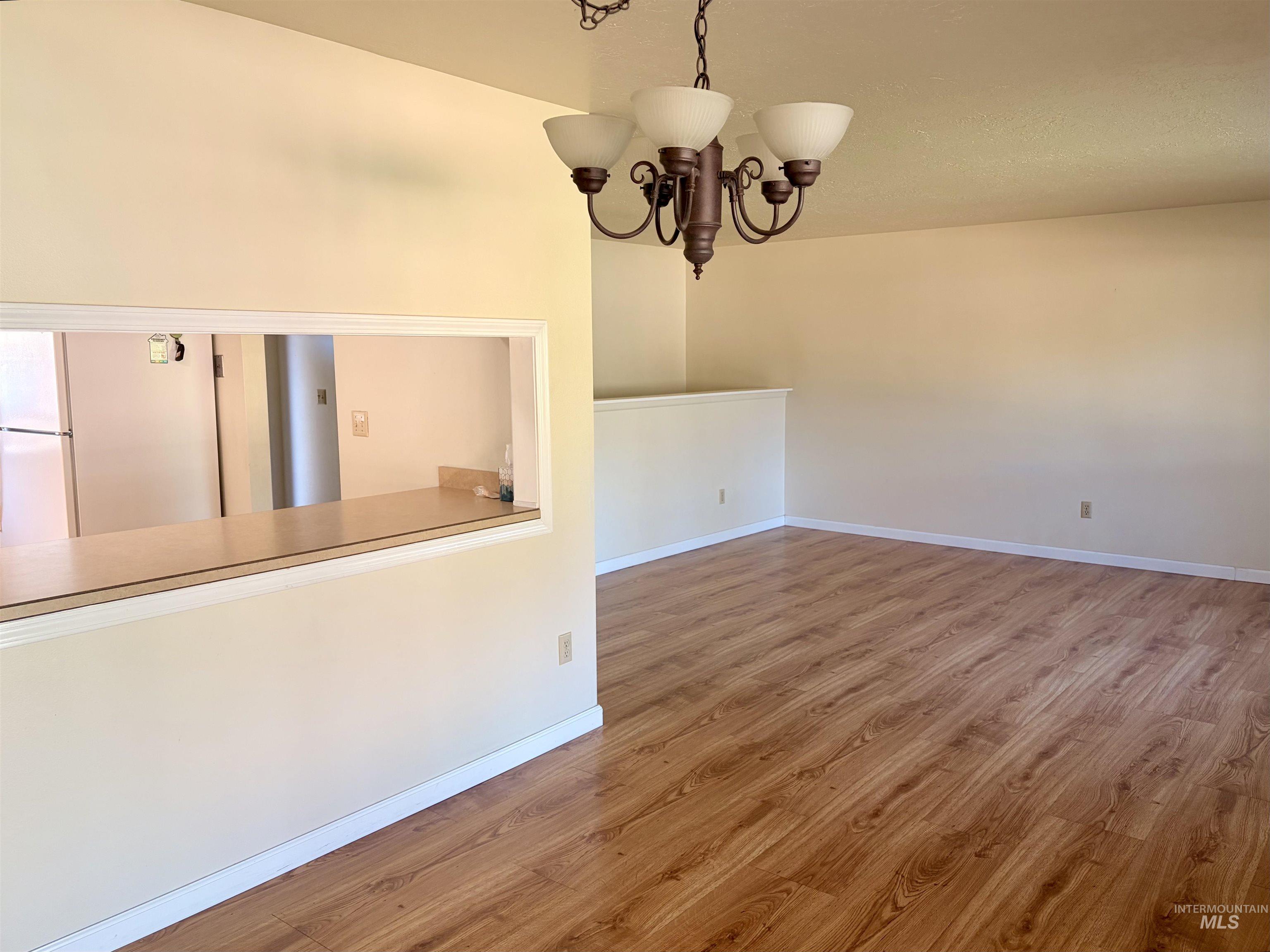 1205 Galena Drive, Twin Falls, Idaho 83301, 5 Bedrooms, 3 Bathrooms, Residential For Sale, Price $399,500,MLS 98992629