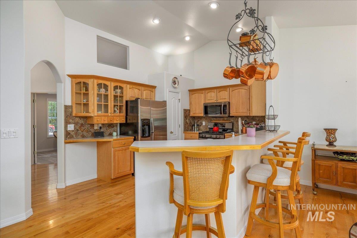 2685 E Green Canyon Drive, Meridian, Idaho 83642, 4 Bedrooms, 2 Bathrooms, Residential For Sale, Price $590,000,MLS 98992632