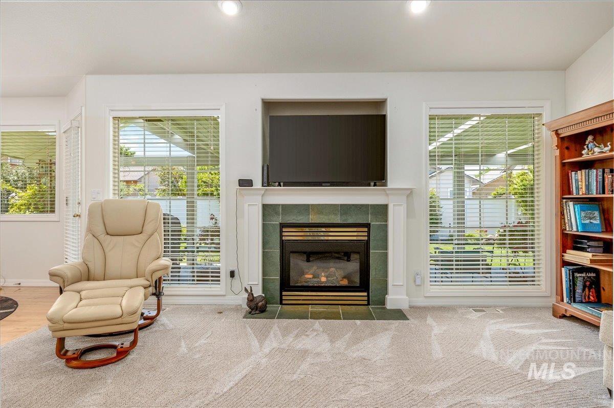 2685 E Green Canyon Drive, Meridian, Idaho 83642, 4 Bedrooms, 2 Bathrooms, Residential For Sale, Price $590,000,MLS 98992632