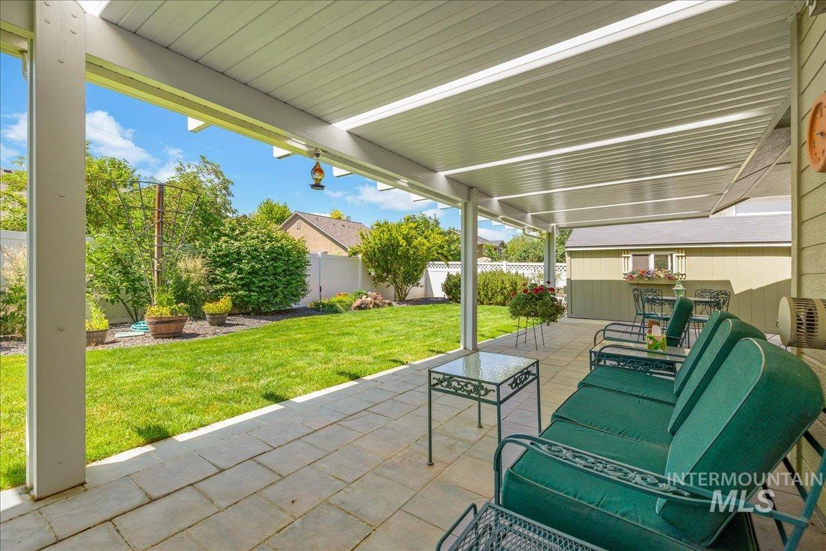 2685 E Green Canyon Drive, Meridian, Idaho 83642, 4 Bedrooms, 2 Bathrooms, Residential For Sale, Price $590,000,MLS 98992632
