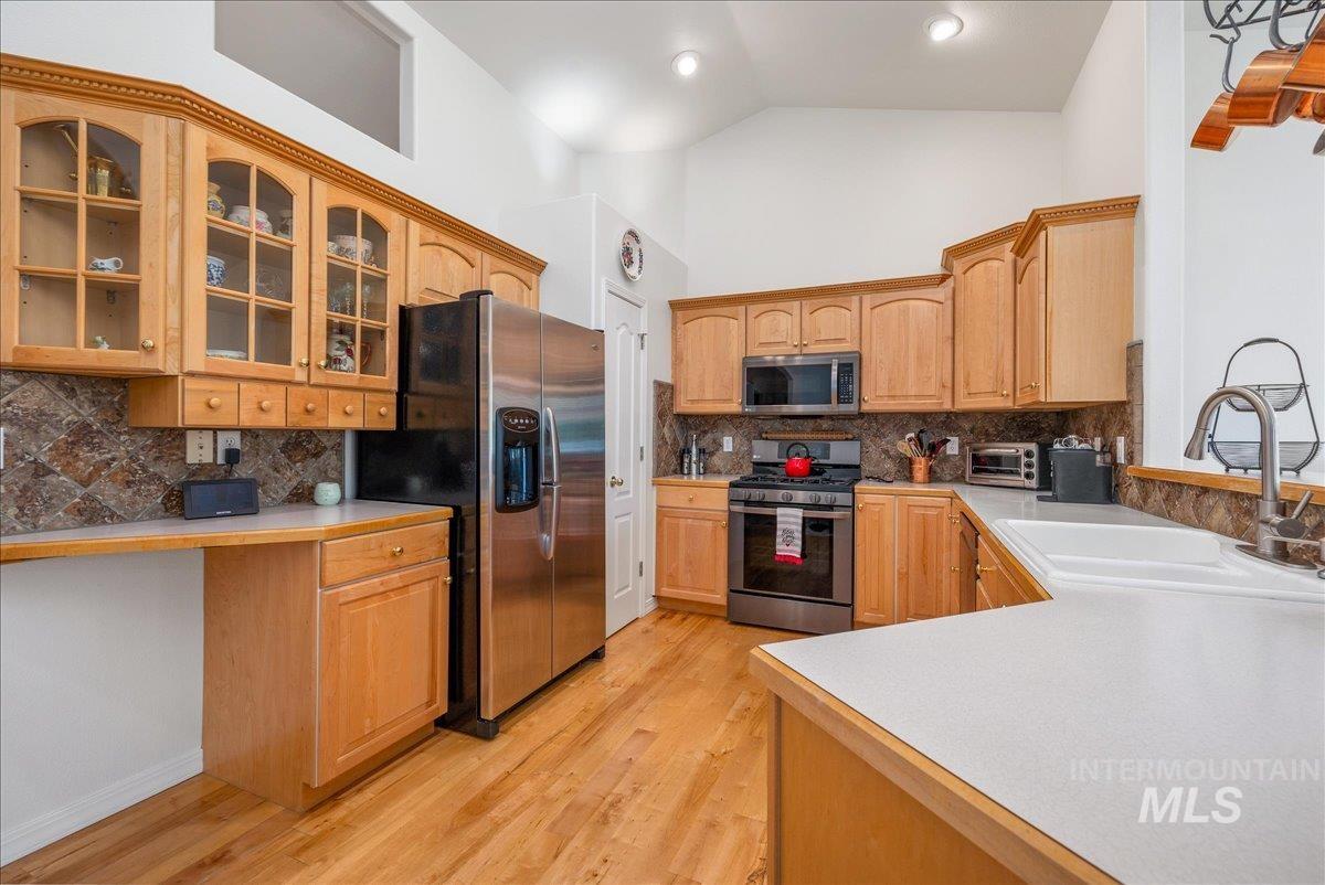 2685 E Green Canyon Drive, Meridian, Idaho 83642, 4 Bedrooms, 2 Bathrooms, Residential For Sale, Price $590,000,MLS 98992632