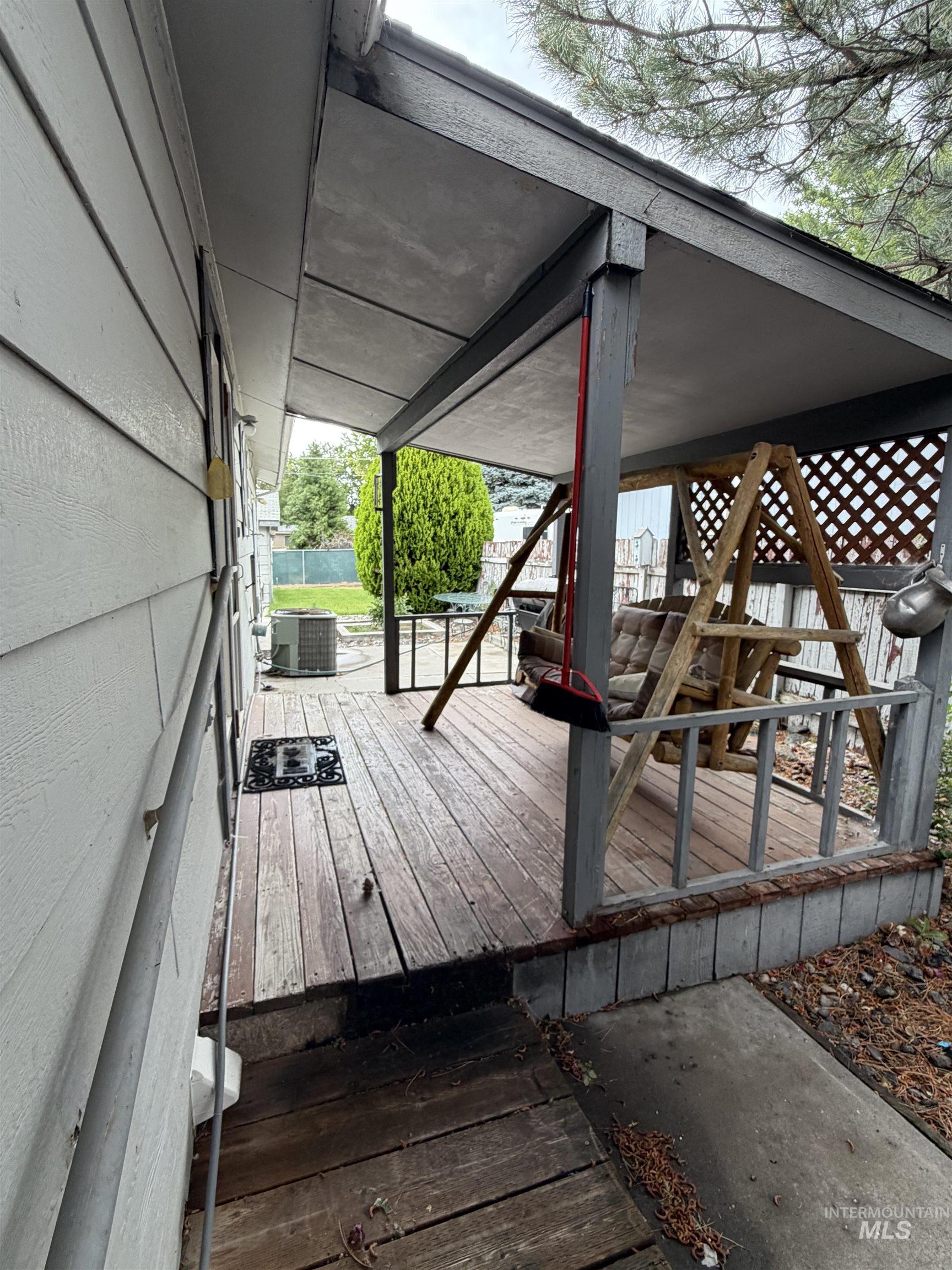 311 S Ave. East, Hagerman, Idaho 83332, 2 Bedrooms, 2 Bathrooms, Residential For Sale, Price $275,000, 98992634
