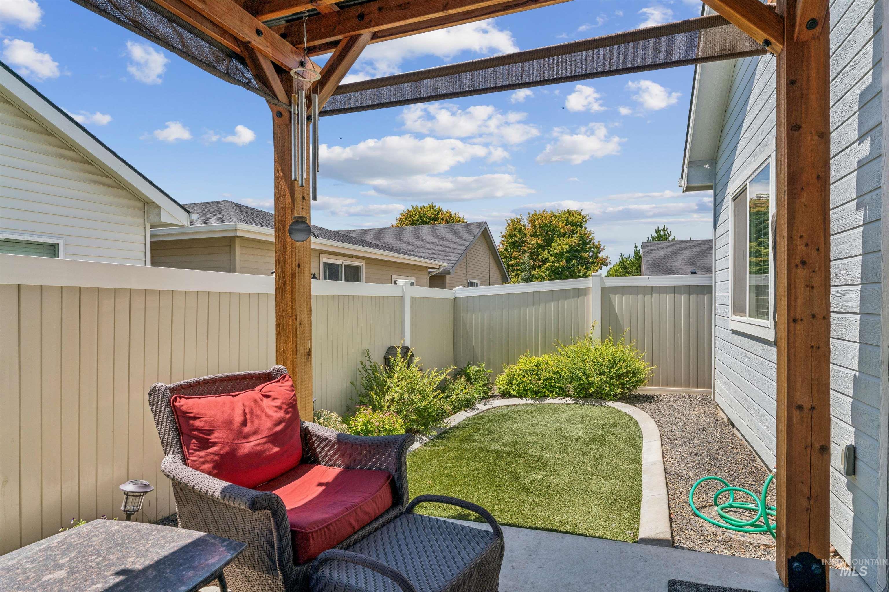 2097 W Claira, Nampa, Idaho 83651, 3 Bedrooms, 2 Bathrooms, Residential For Sale, Price $369,900, 98992636