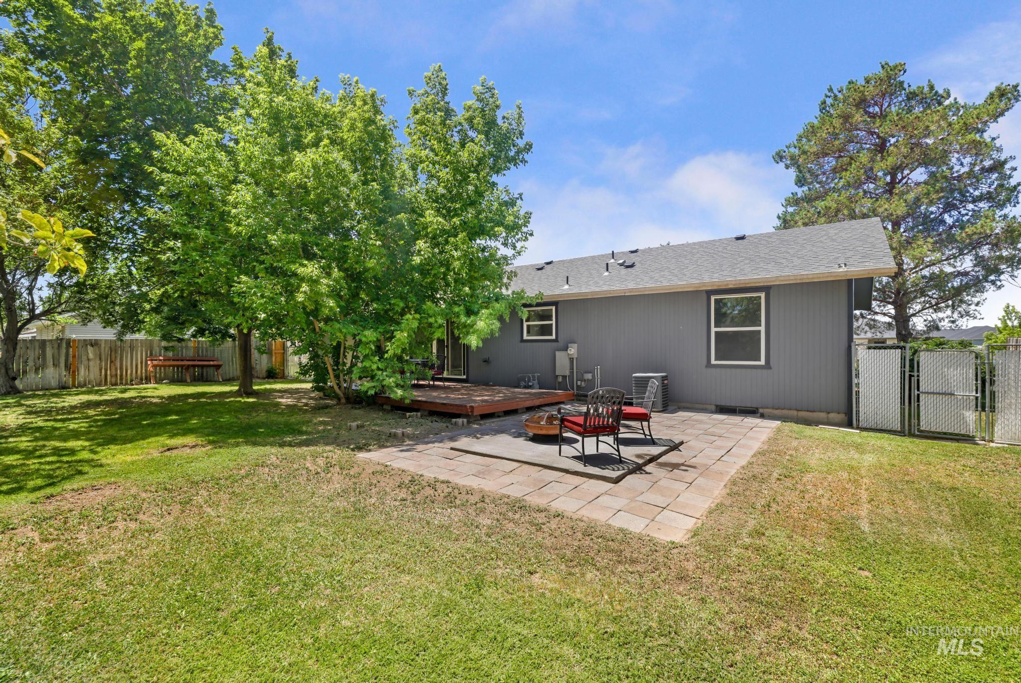 1170 Wendell St, Twin Falls, Idaho 83301, 5 Bedrooms, 2 Bathrooms, Residential For Sale, Price $379,000, 98992638