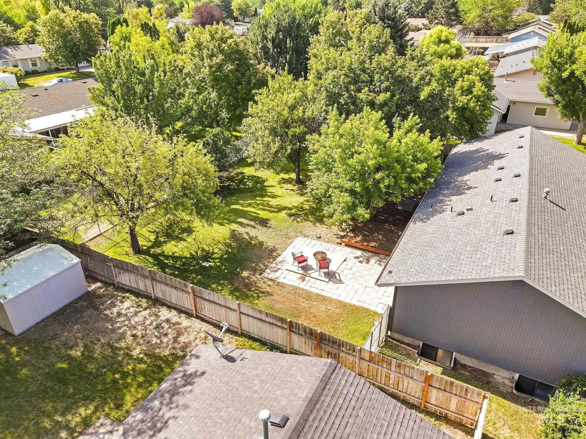 1170 Wendell St, Twin Falls, Idaho 83301, 5 Bedrooms, 2 Bathrooms, Residential For Sale, Price $379,000, 98992638