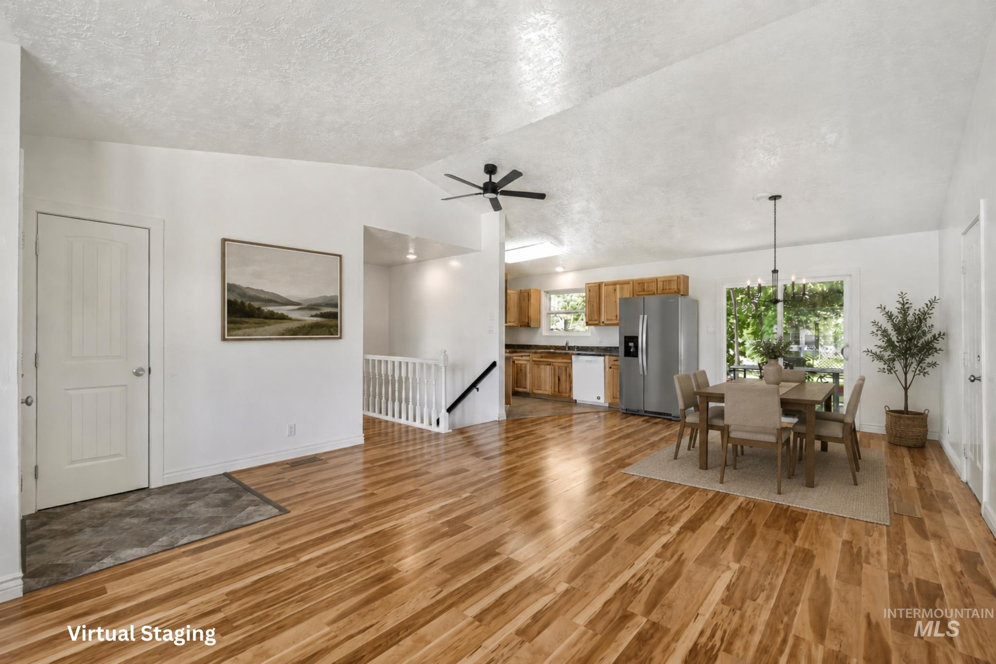 1170 Wendell St, Twin Falls, Idaho 83301, 5 Bedrooms, 2 Bathrooms, Residential For Sale, Price $379,000, 98992638