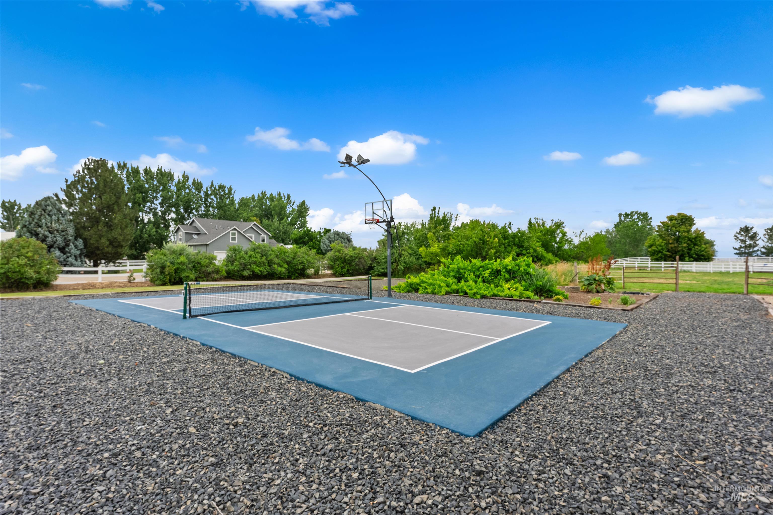 24760 Gray Hawk, Middleton, Idaho 83644, 4 Bedrooms, 2 Bathrooms, Residential For Sale, Price $885,000, 98992639
