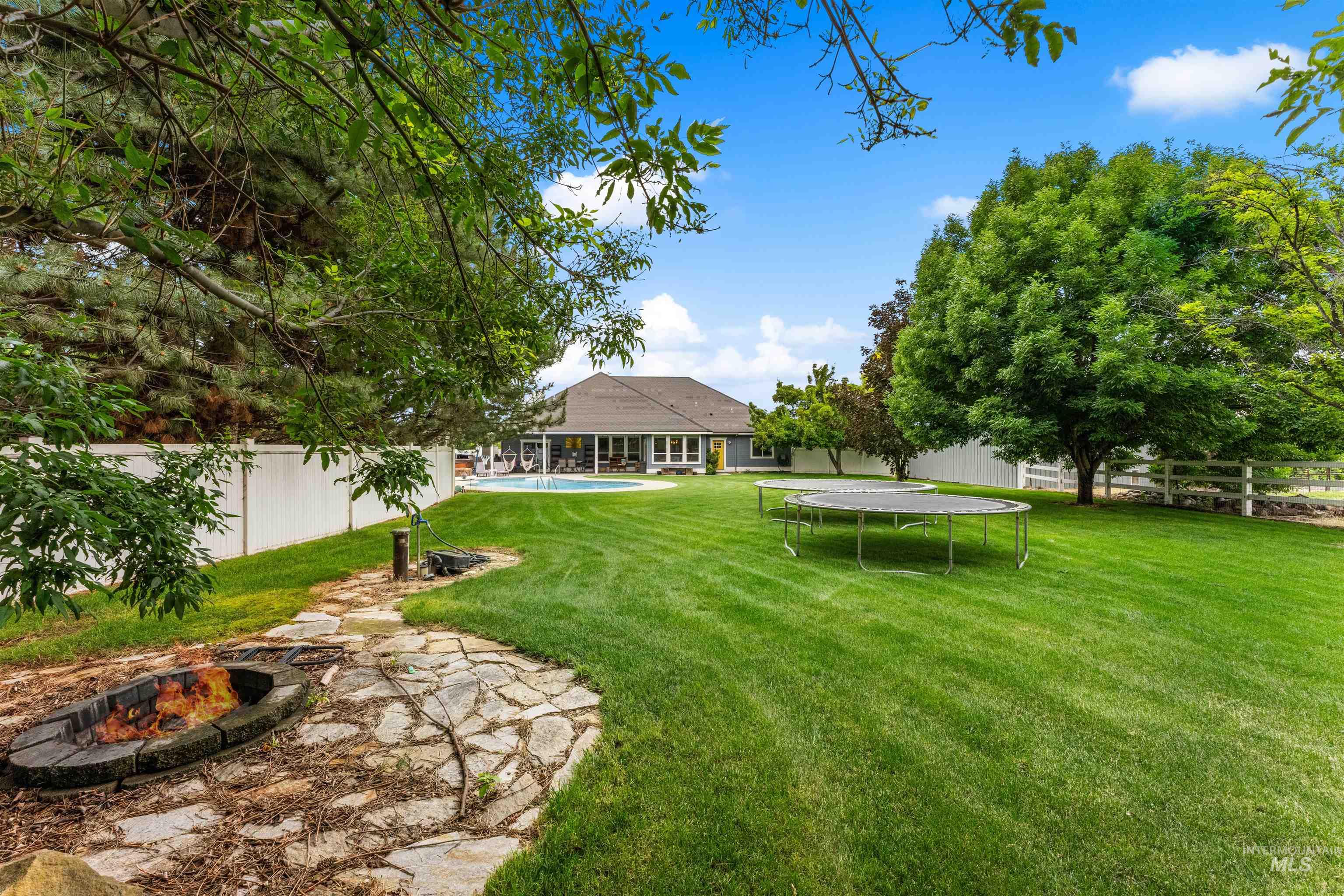 24760 Gray Hawk, Middleton, Idaho 83644, 4 Bedrooms, 2 Bathrooms, Residential For Sale, Price $885,000, 98992639