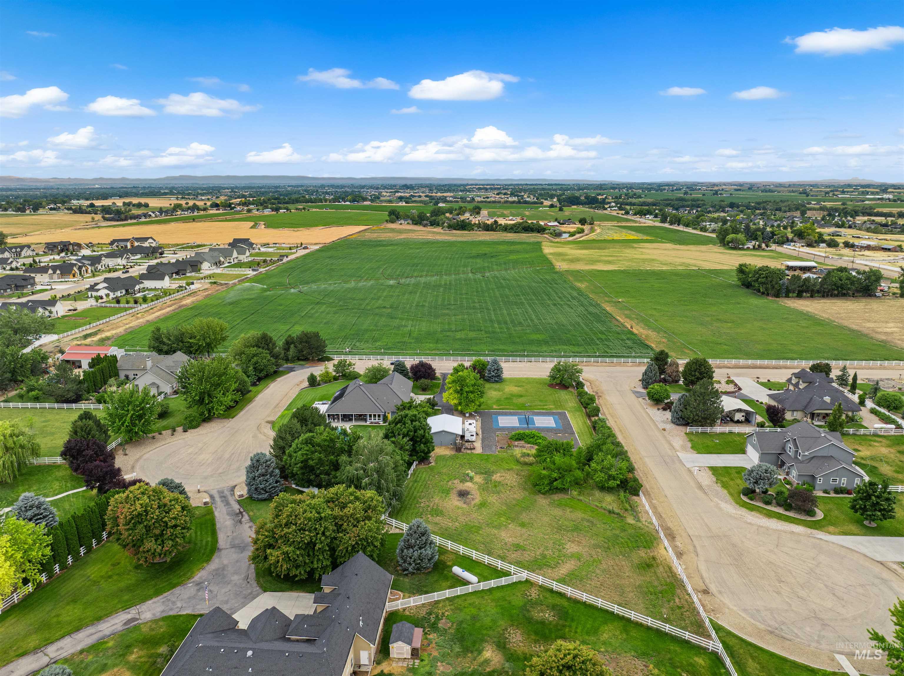 24760 Gray Hawk, Middleton, Idaho 83644, 4 Bedrooms, 2 Bathrooms, Residential For Sale, Price $885,000, 98992639