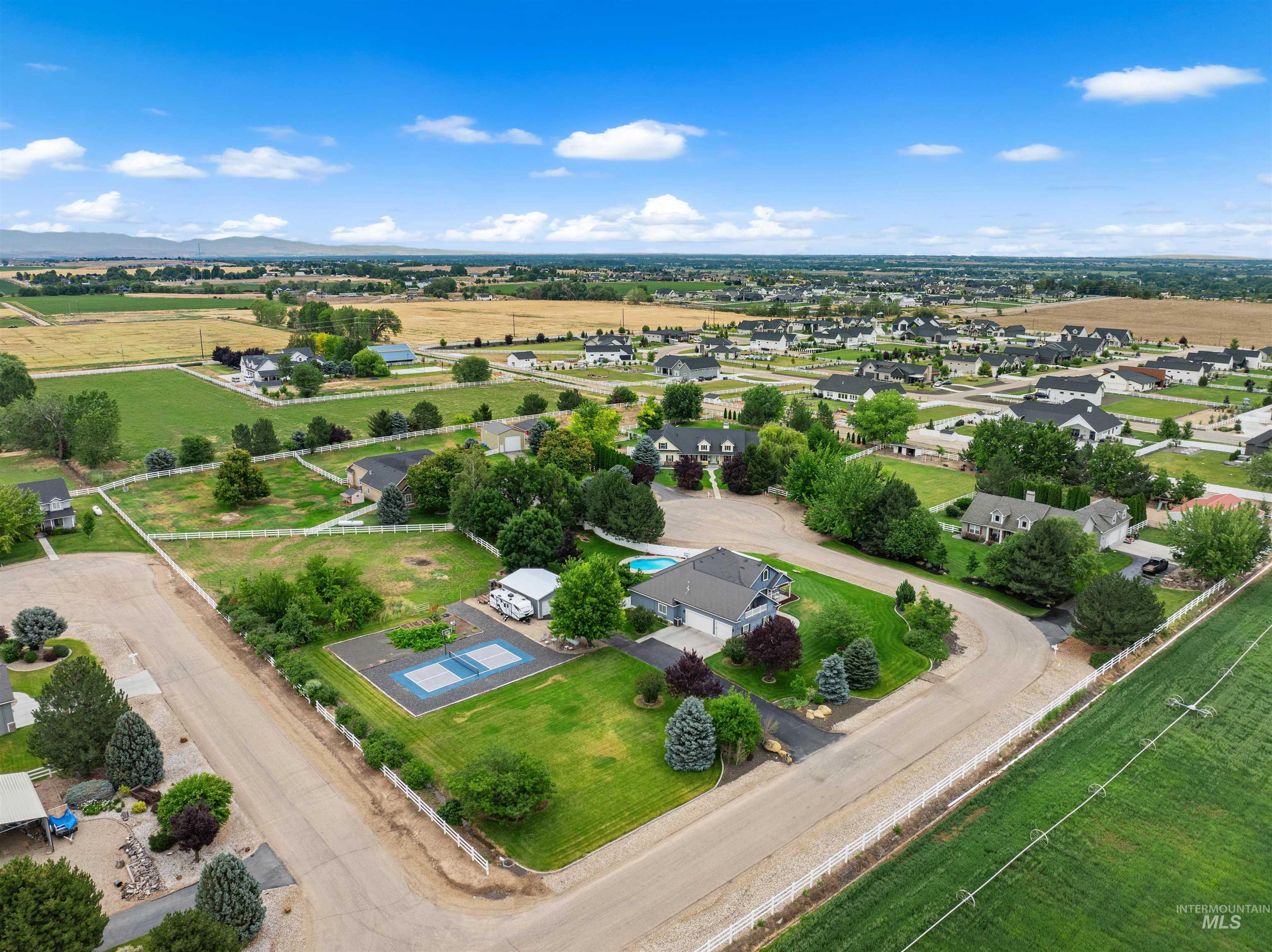 24760 Gray Hawk, Middleton, Idaho 83644, 4 Bedrooms, 2 Bathrooms, Residential For Sale, Price $885,000, 98992639