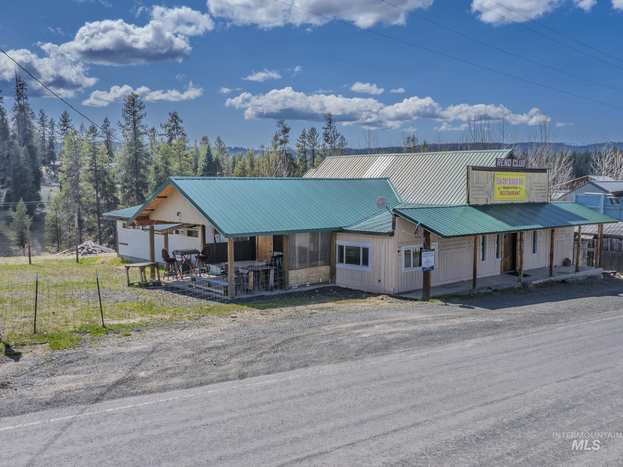 308 Main Street, Elk City, Idaho 83525, 1 Bedroom, 2 Bathrooms, Residential For Sale, Price $230,000, 98992644
