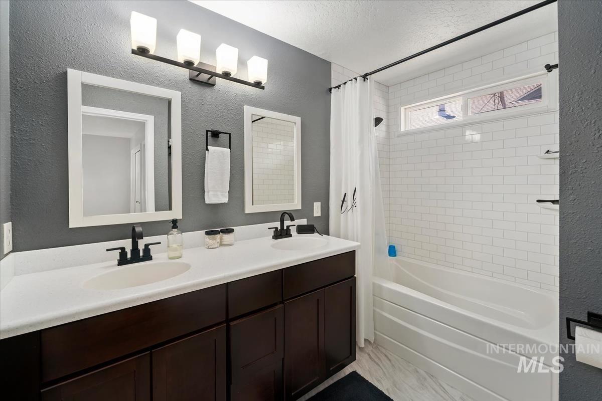 13310 W Broadleaf, Boise, Idaho 83713, 3 Bedrooms, 2 Bathrooms, Residential For Sale, Price $399,974,MLS 98992646