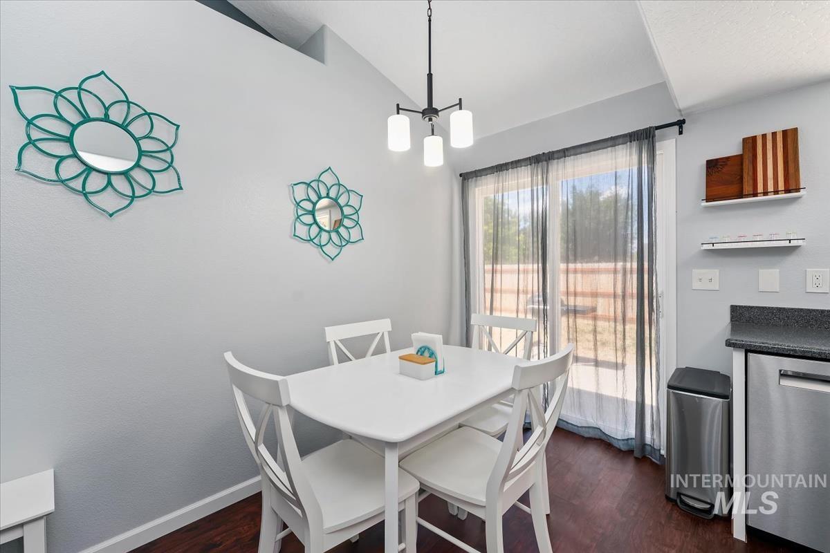 13310 W Broadleaf, Boise, Idaho 83713, 3 Bedrooms, 2 Bathrooms, Residential For Sale, Price $399,974,MLS 98992646