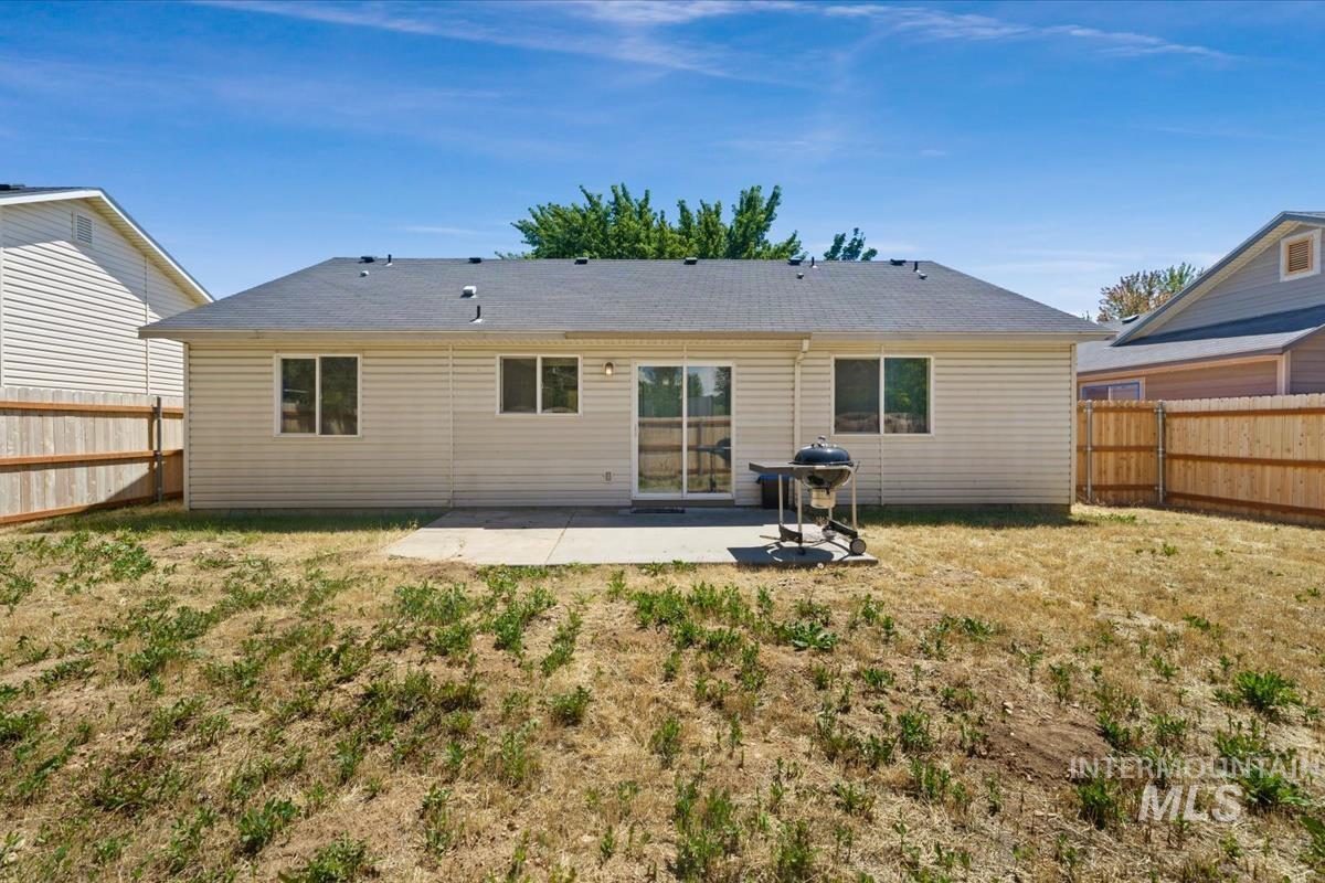 13310 W Broadleaf, Boise, Idaho 83713, 3 Bedrooms, 2 Bathrooms, Residential For Sale, Price $399,974,MLS 98992646