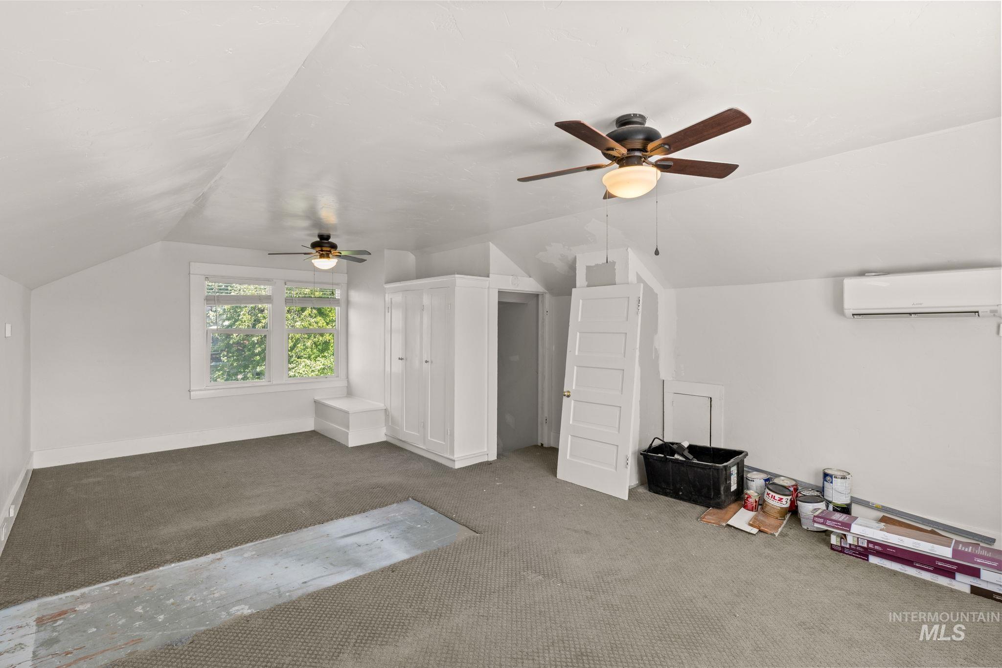 311 W D Street, Shoshone, Idaho 83352, 3 Bedrooms, 2 Bathrooms, Residential For Sale, Price $315,000, 98992649
