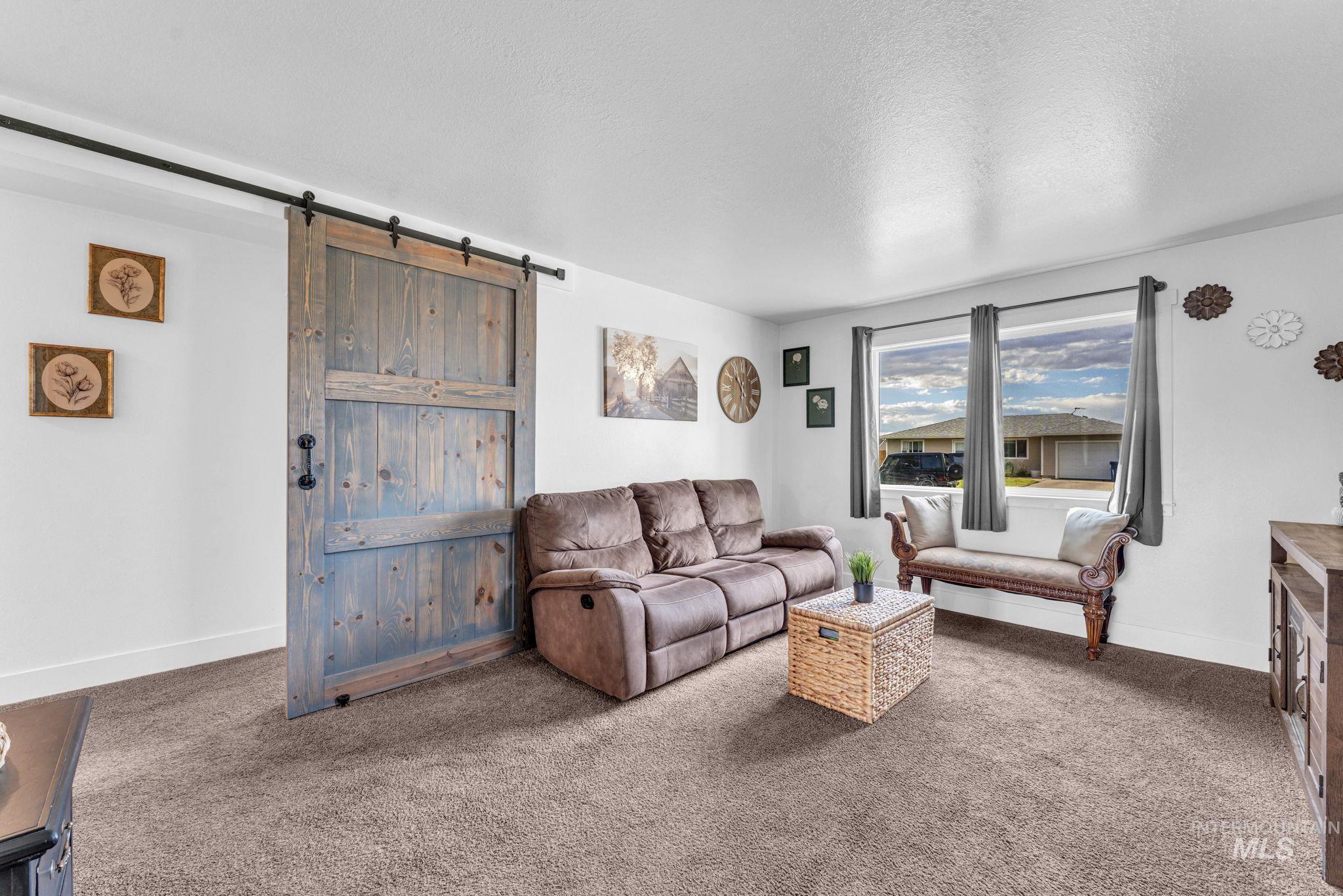755 E 20th Ave., Jerome, Idaho 83338, 2 Bedrooms, 1 Bathroom, Residential For Sale, Price $250,000, 98992652