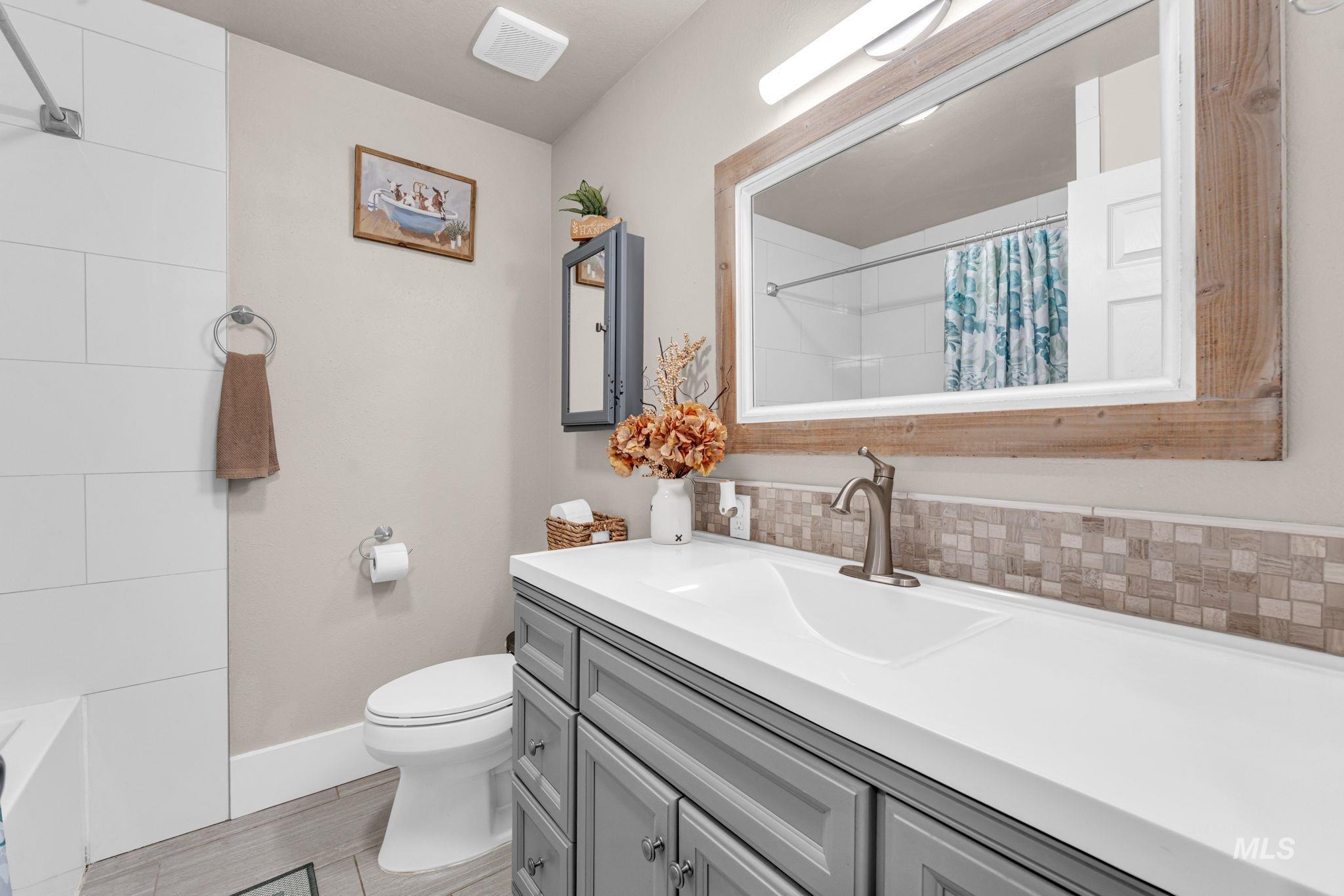 755 E 20th Ave., Jerome, Idaho 83338, 2 Bedrooms, 1 Bathroom, Residential For Sale, Price $250,000, 98992652