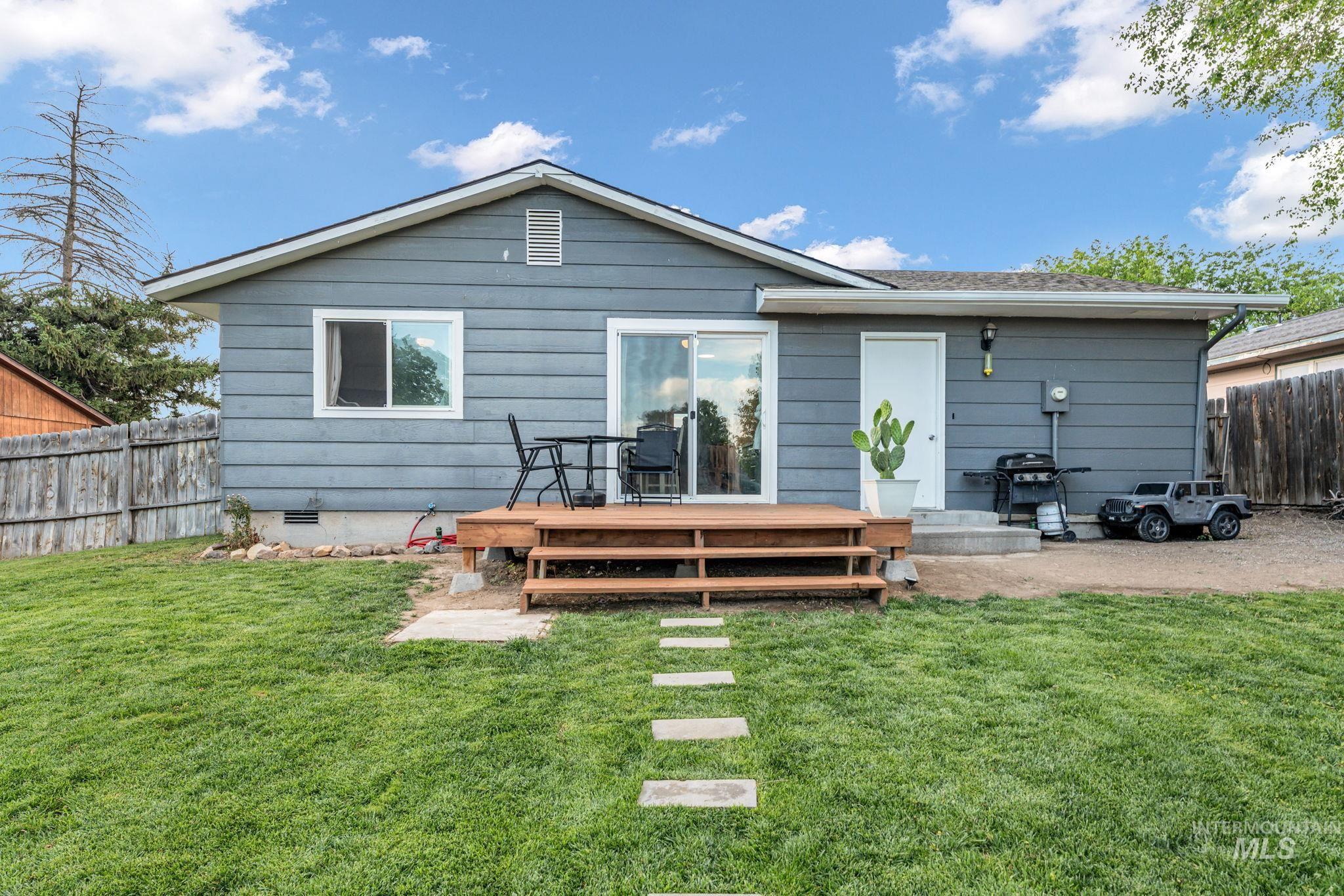 755 E 20th Ave., Jerome, Idaho 83338, 2 Bedrooms, 1 Bathroom, Residential For Sale, Price $250,000, 98992652