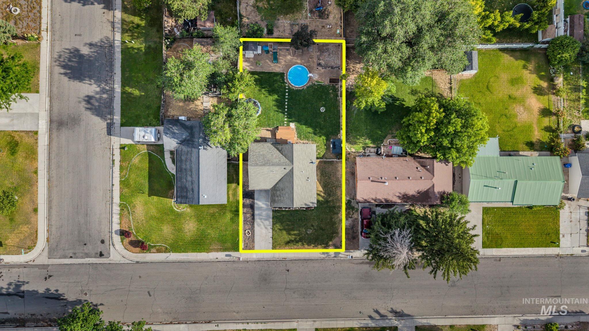 755 E 20th Ave., Jerome, Idaho 83338, 2 Bedrooms, 1 Bathroom, Residential For Sale, Price $250,000, 98992652