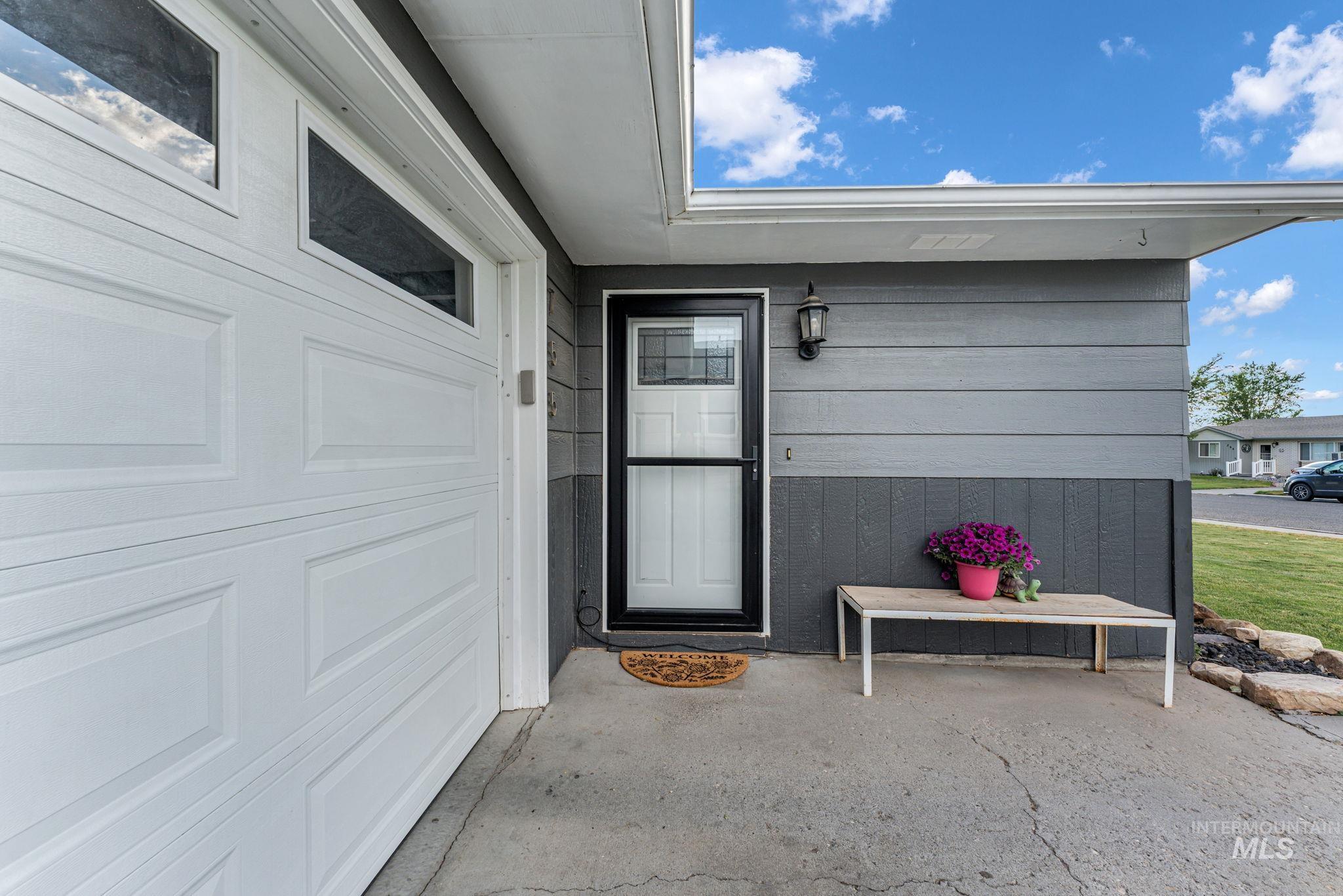 755 E 20th Ave., Jerome, Idaho 83338, 2 Bedrooms, 1 Bathroom, Residential For Sale, Price $250,000, 98992652