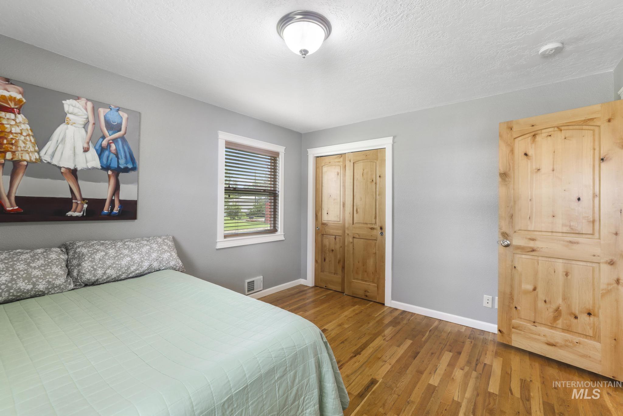 534 16th St, Rupert, Idaho 83350-0000, 5 Bedrooms, 2.5 Bathrooms, Residential For Sale, Price $443,000, 98992654
