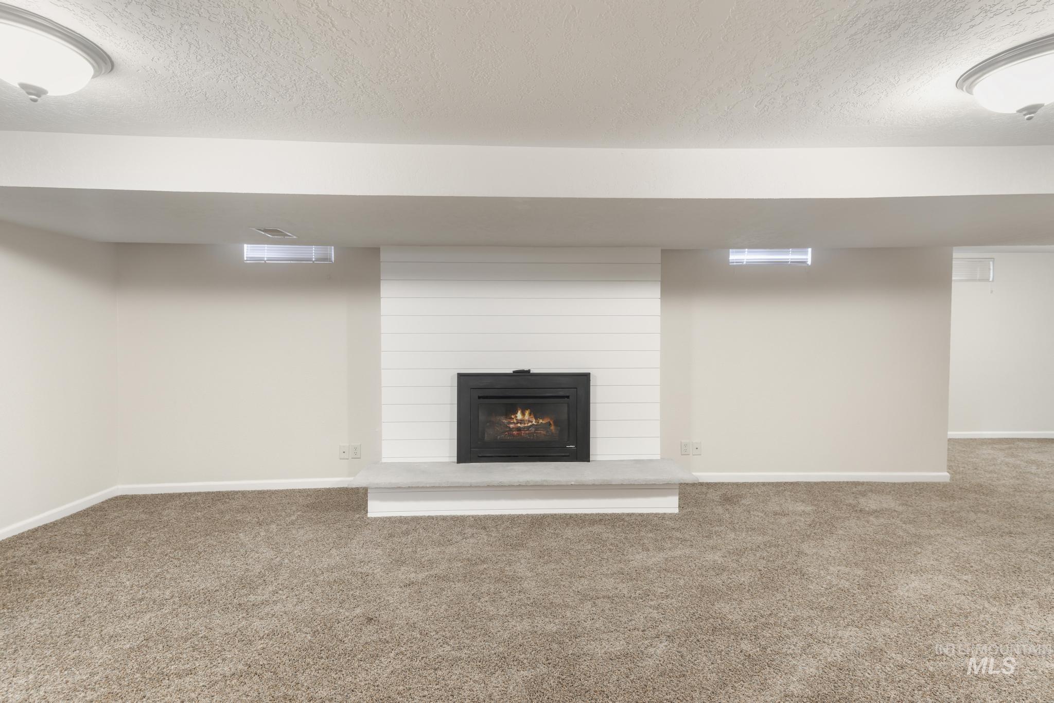 534 16th St, Rupert, Idaho 83350-0000, 5 Bedrooms, 2.5 Bathrooms, Residential For Sale, Price $443,000, 98992654