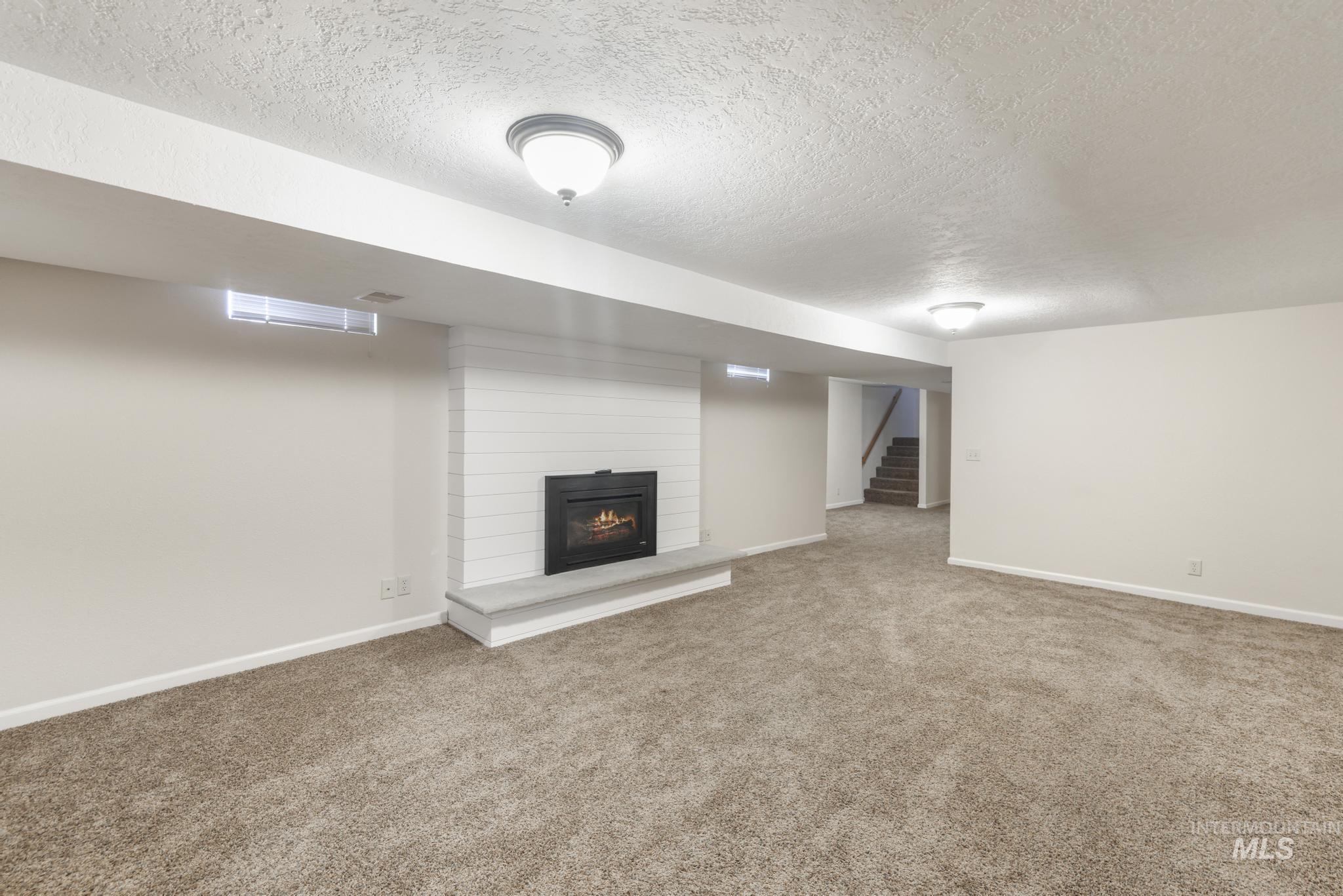 534 16th St, Rupert, Idaho 83350-0000, 5 Bedrooms, 2.5 Bathrooms, Residential For Sale, Price $443,000, 98992654