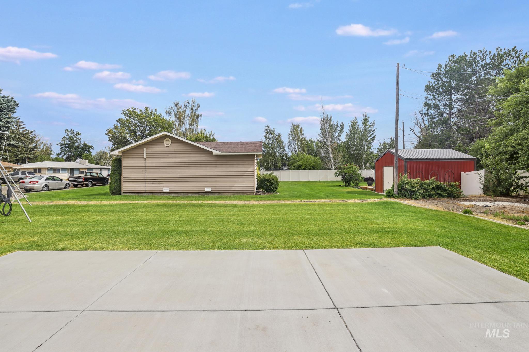534 16th St, Rupert, Idaho 83350-0000, 5 Bedrooms, 2.5 Bathrooms, Residential For Sale, Price $443,000, 98992654
