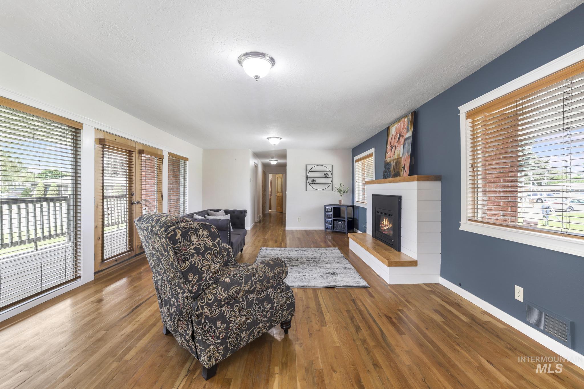 534 16th St, Rupert, Idaho 83350-0000, 5 Bedrooms, 2.5 Bathrooms, Residential For Sale, Price $443,000, 98992654