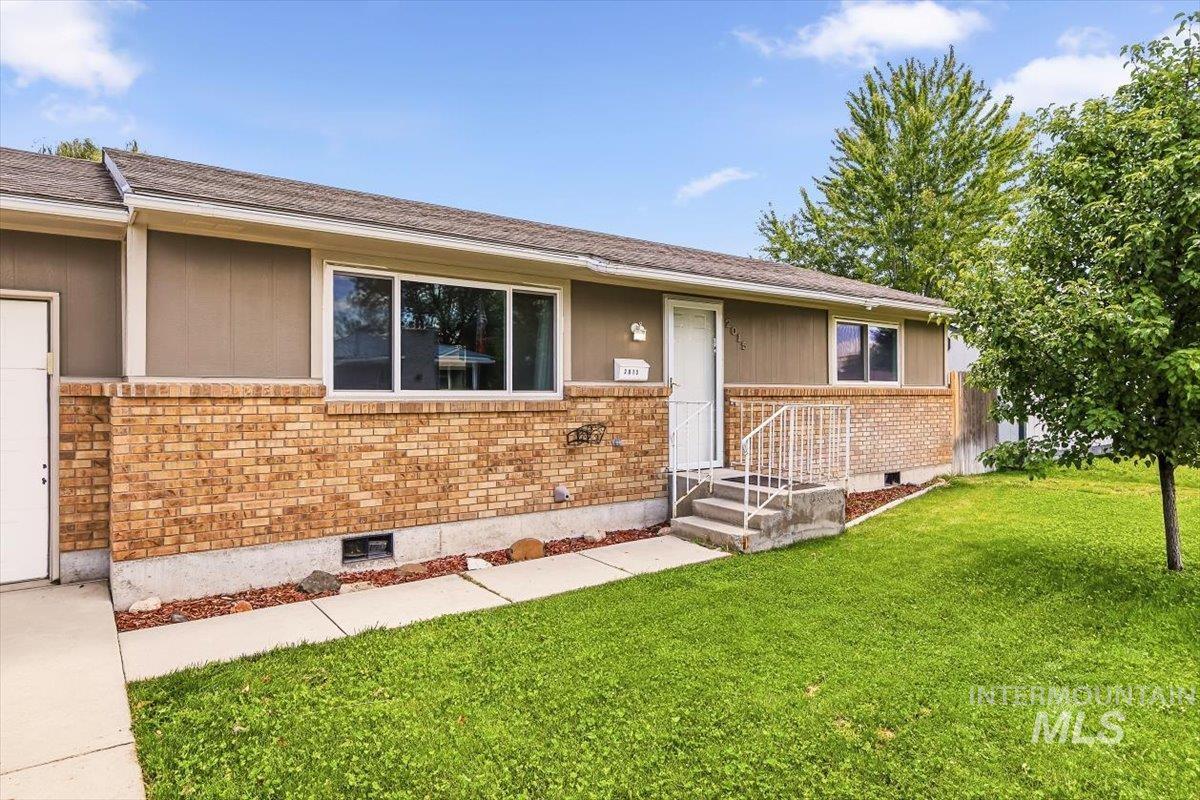 2015 Meadow Ave., Caldwell, Idaho 83605, 2 Bedrooms, 1 Bathroom, Residential For Sale, Price $315,000, 98992660