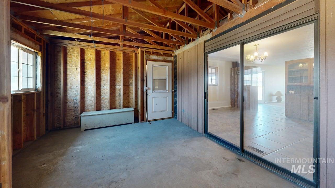 2001 5th Ave, Clarkston, Washington 99403, 3 Bedrooms, 2 Bathrooms, Residential For Sale, Price $499,000, 98992662
