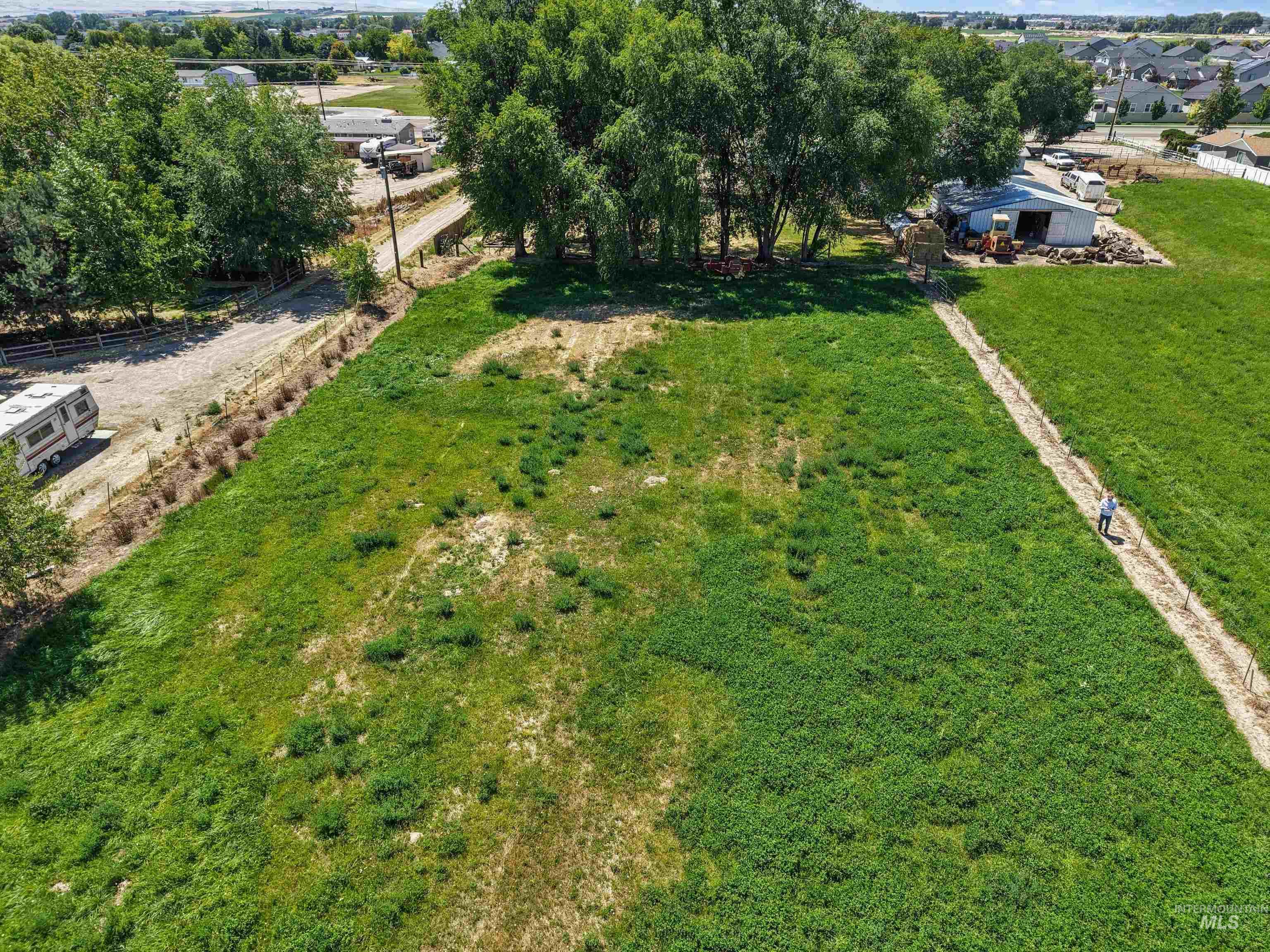 908 N Middleton Rd., Nampa, Idaho 83651, 4 Bedrooms, 2 Bathrooms, Residential For Sale, Price $610,000,MLS 98992663