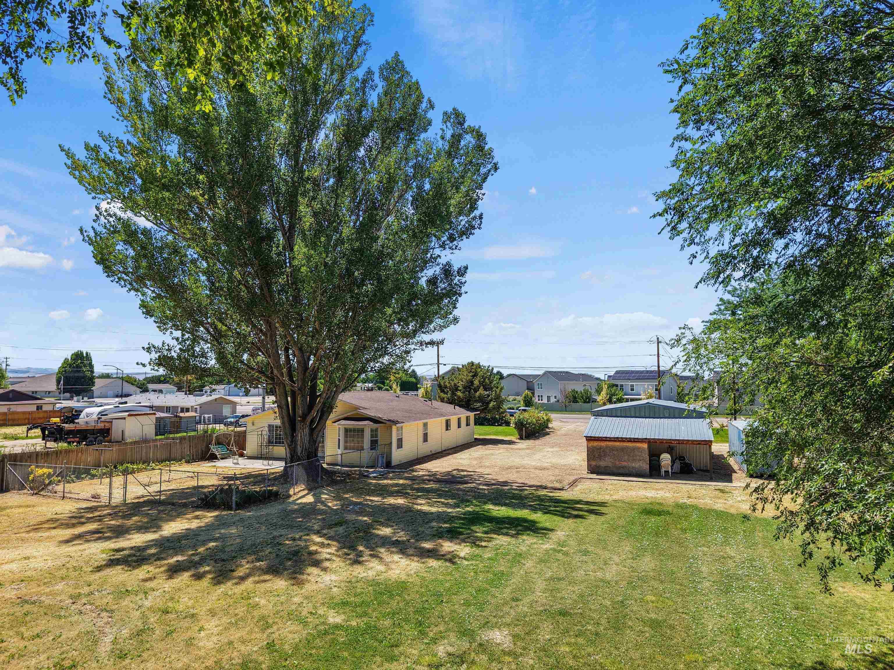 908 N Middleton Rd., Nampa, Idaho 83651, 4 Bedrooms, 2 Bathrooms, Residential For Sale, Price $610,000,MLS 98992663