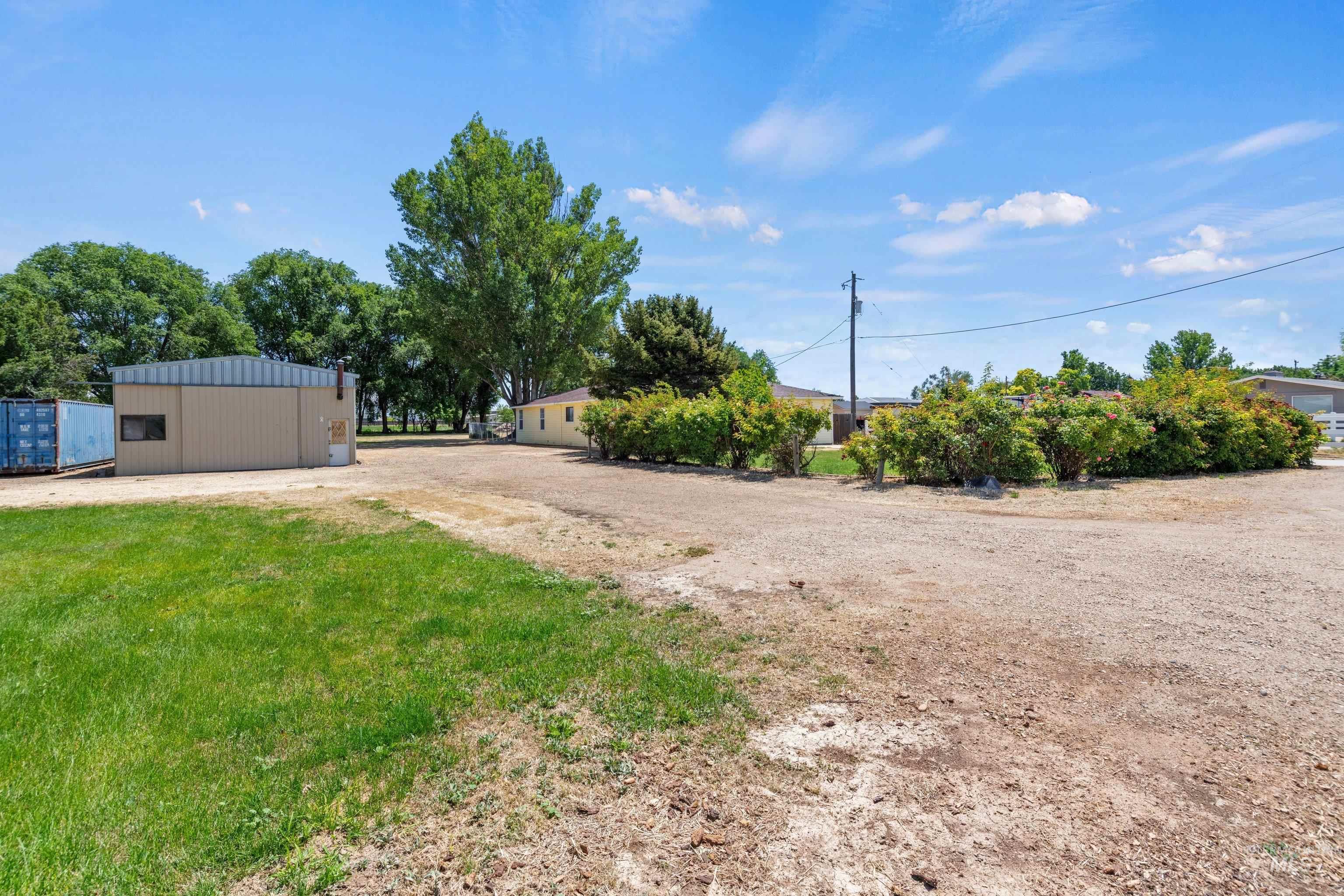 908 N Middleton Rd., Nampa, Idaho 83651, 4 Bedrooms, 2 Bathrooms, Residential For Sale, Price $610,000,MLS 98992663