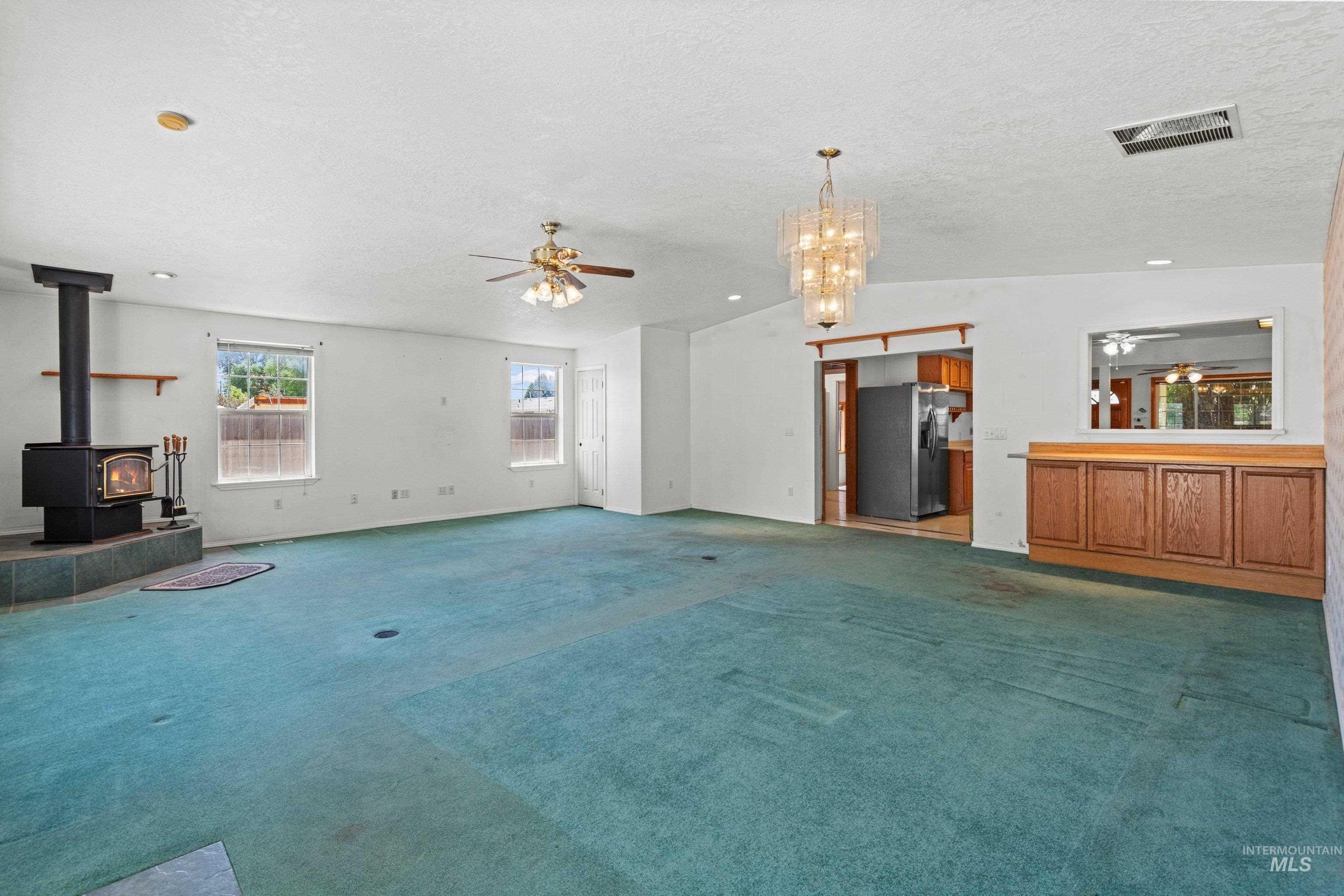 908 N Middleton Rd., Nampa, Idaho 83651, 4 Bedrooms, 2 Bathrooms, Residential For Sale, Price $610,000,MLS 98992663