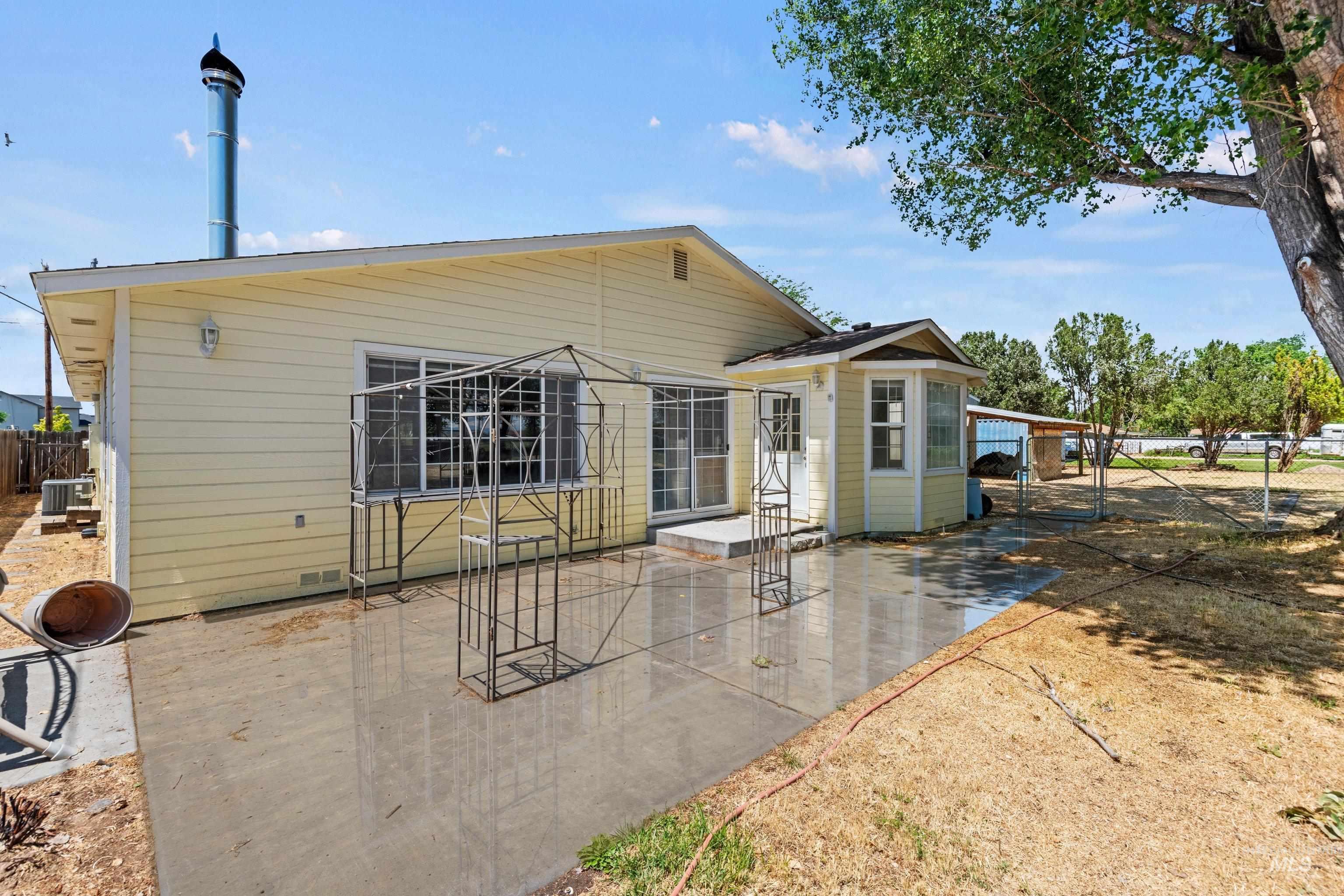 908 N Middleton Rd., Nampa, Idaho 83651, 4 Bedrooms, 2 Bathrooms, Residential For Sale, Price $610,000,MLS 98992663
