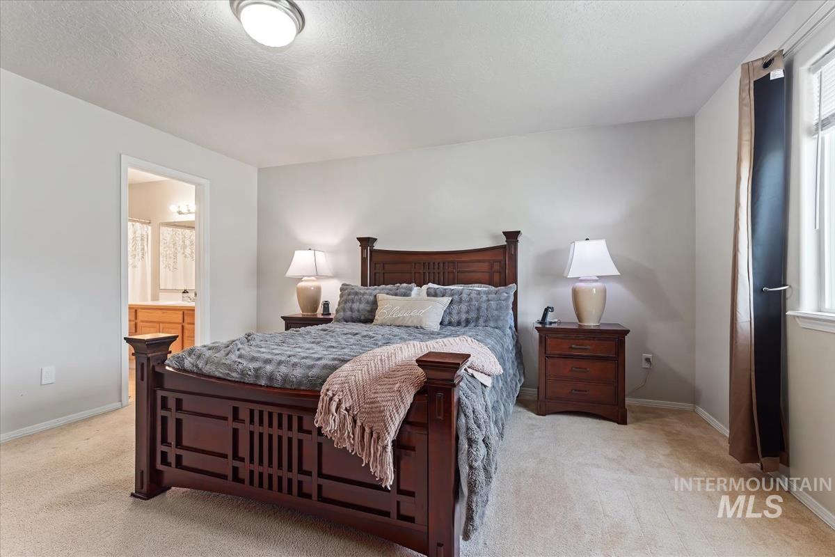 7579 W Middle Fork, Boise, Idaho 83709, 3 Bedrooms, 2 Bathrooms, Residential For Sale, Price $419,900, 98992664