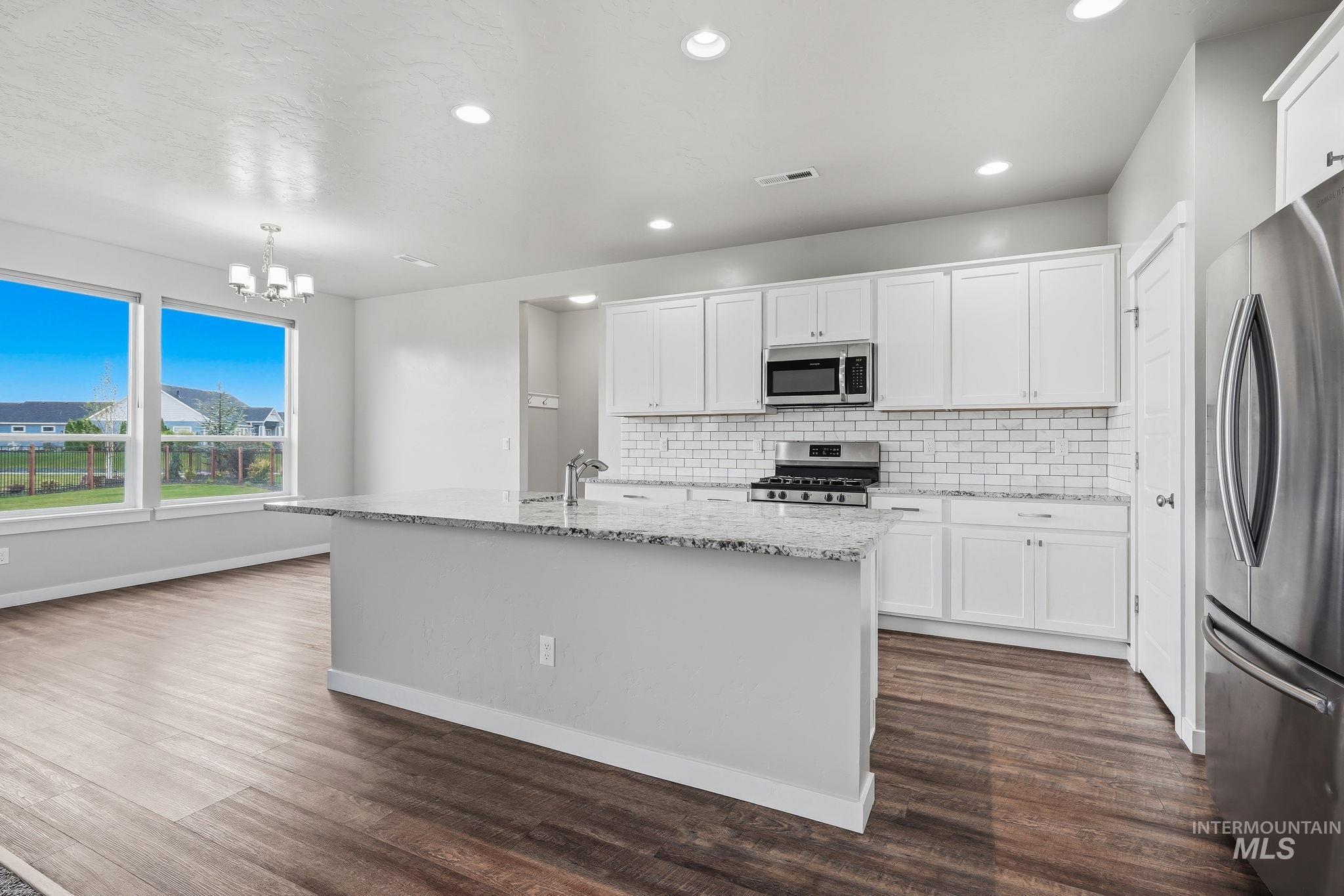 949 N Synergy Ln, Eagle, Idaho 83616, 5 Bedrooms, 2.5 Bathrooms, Residential For Sale, Price $745,000, 98992666