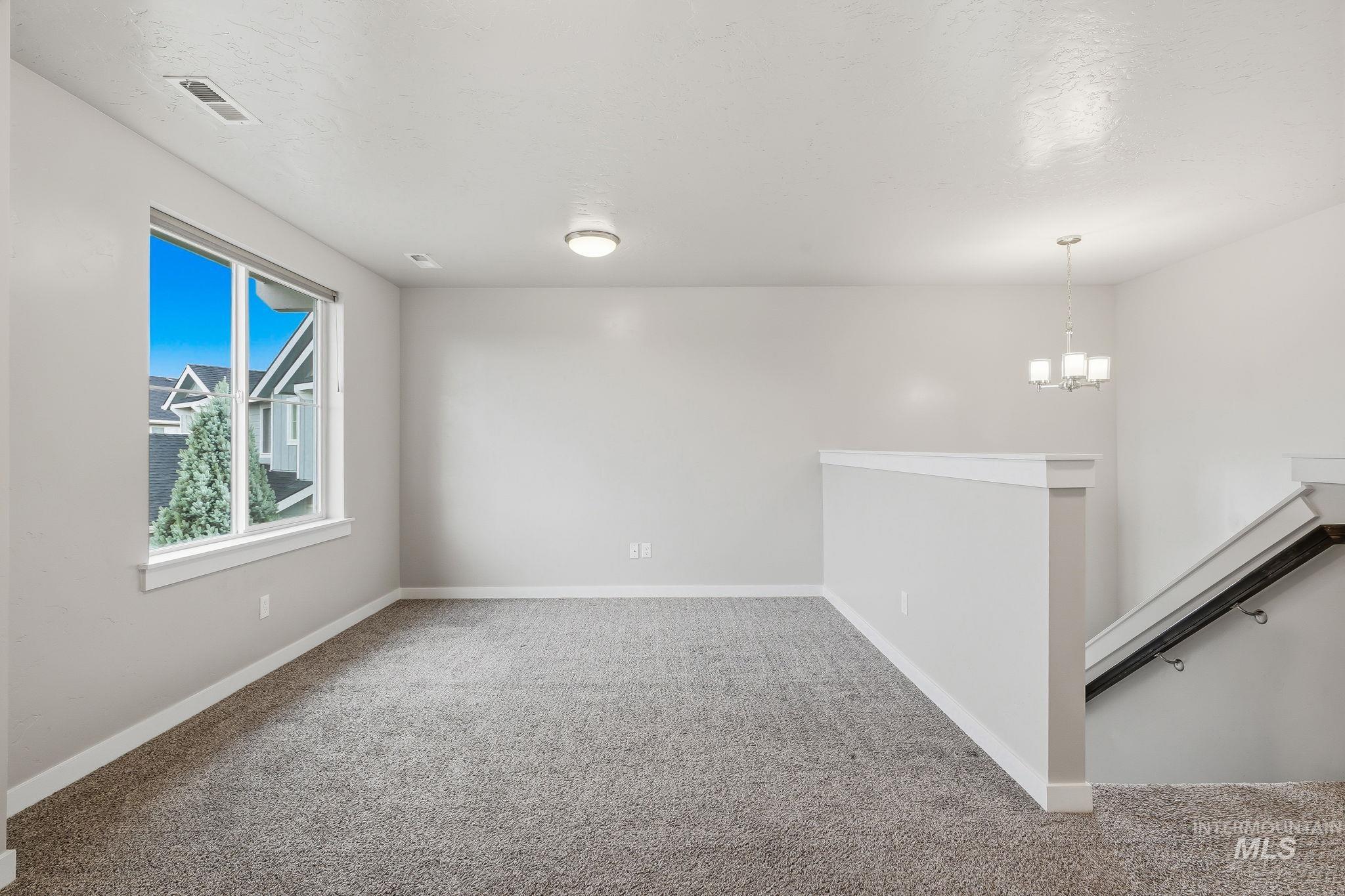 949 N Synergy Ln, Eagle, Idaho 83616, 5 Bedrooms, 2.5 Bathrooms, Residential For Sale, Price $745,000, 98992666