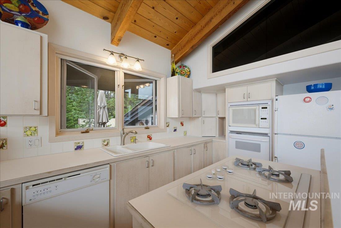 3800 Warren Wagon Road, McCall, Idaho 83638, 4 Bedrooms, 2 Bathrooms, Residential For Sale, Price $695,000, 98992667
