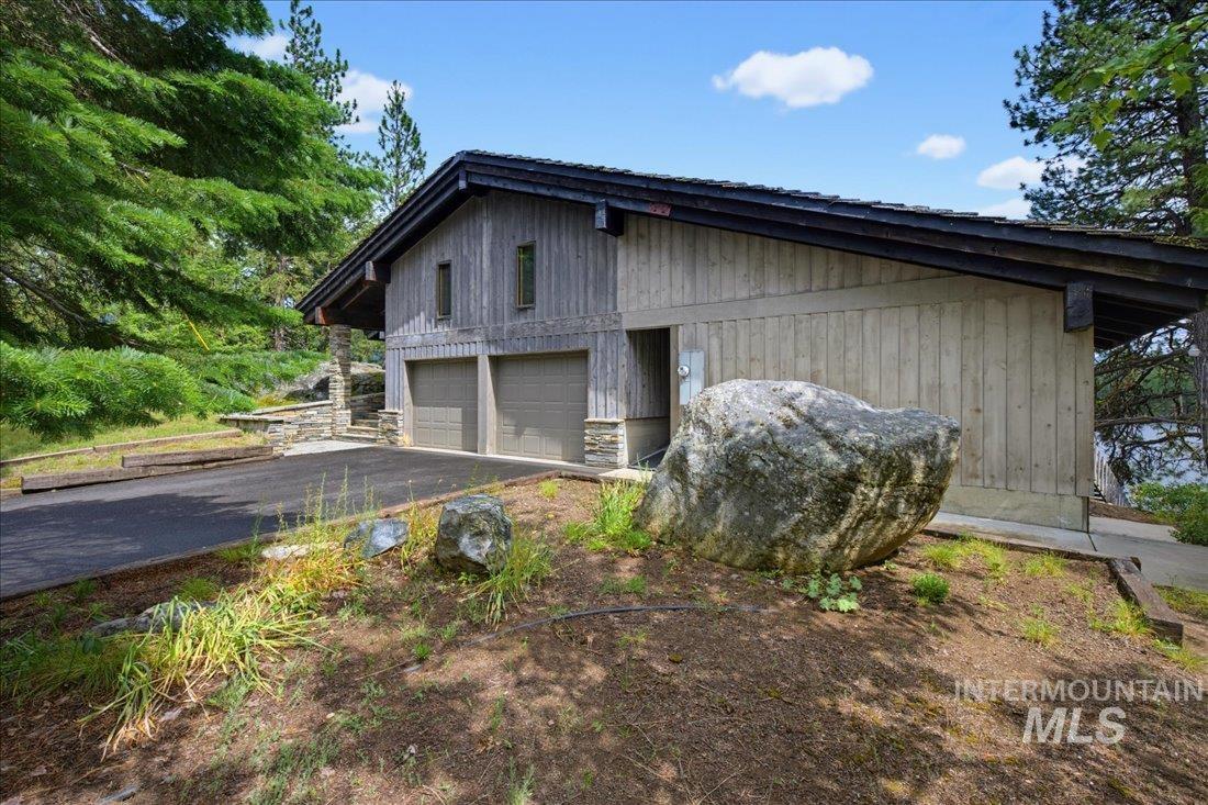 3800 Warren Wagon Road, McCall, Idaho 83638, 4 Bedrooms, 2 Bathrooms, Residential For Sale, Price $695,000, 98992667