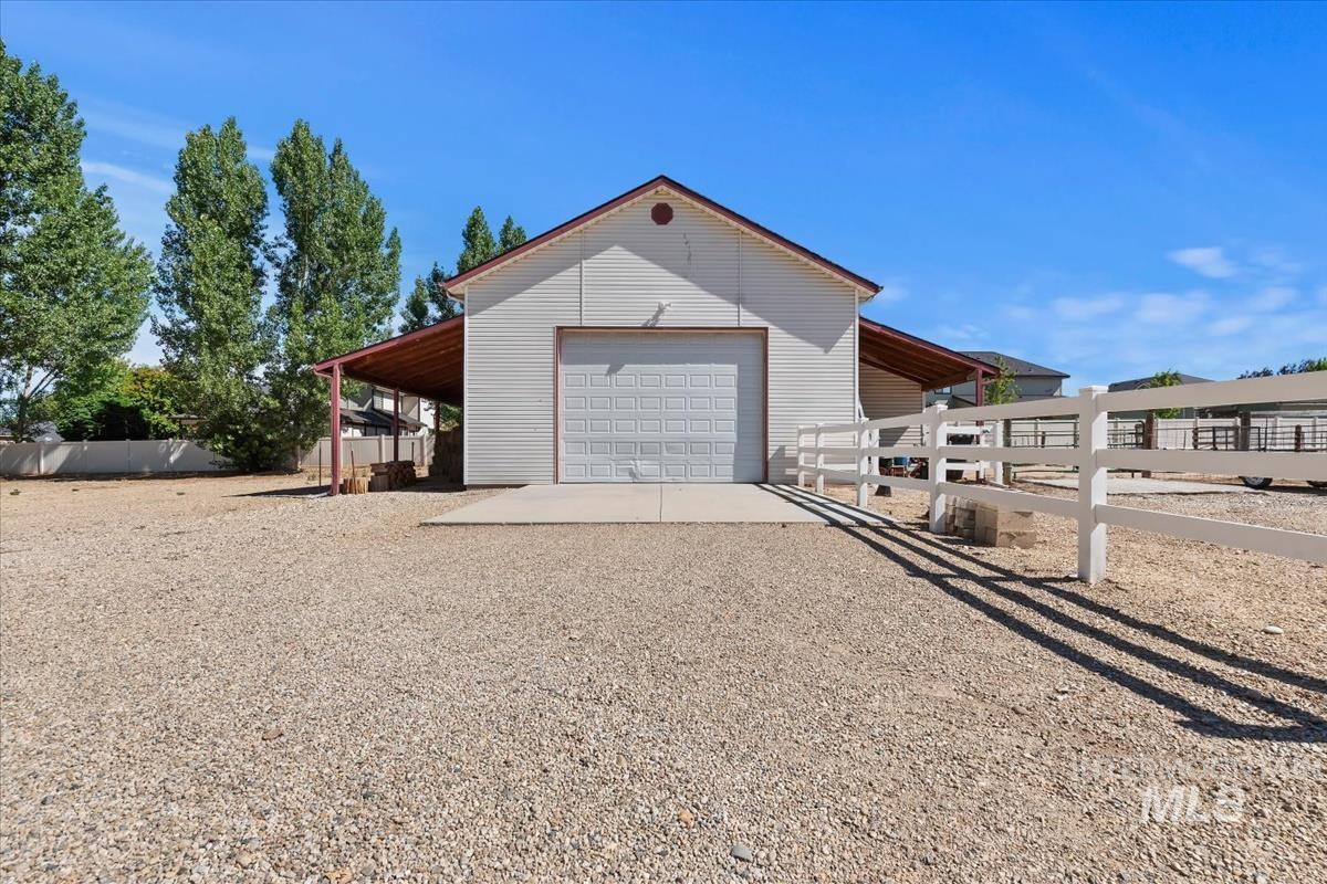 1934 N Rapid Creek Ln, Kuna, Idaho 83634, 3 Bedrooms, 2 Bathrooms, Residential For Sale, Price $1,050,000, 98992669